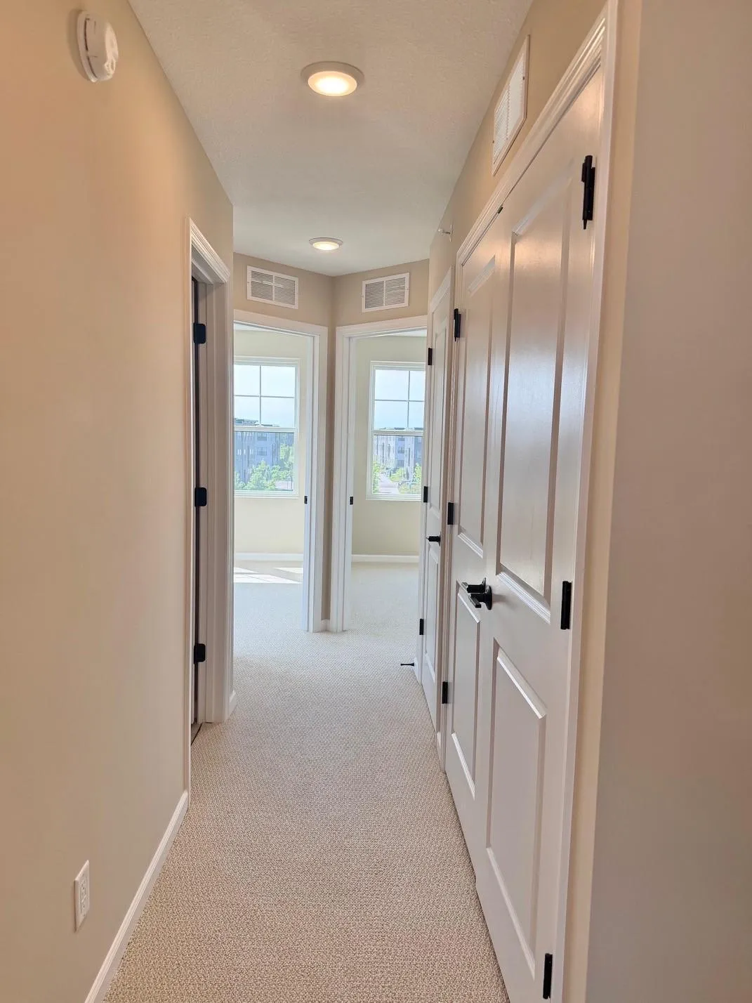 Photo 19 of 2265 Beechwood Avenue