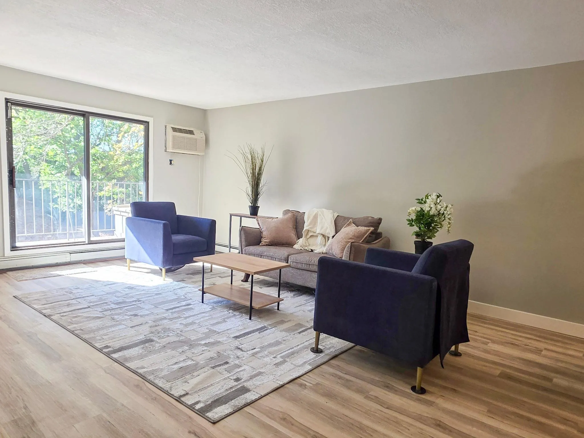 Photo 10 of 5627 Green Circle Drive Unit 121