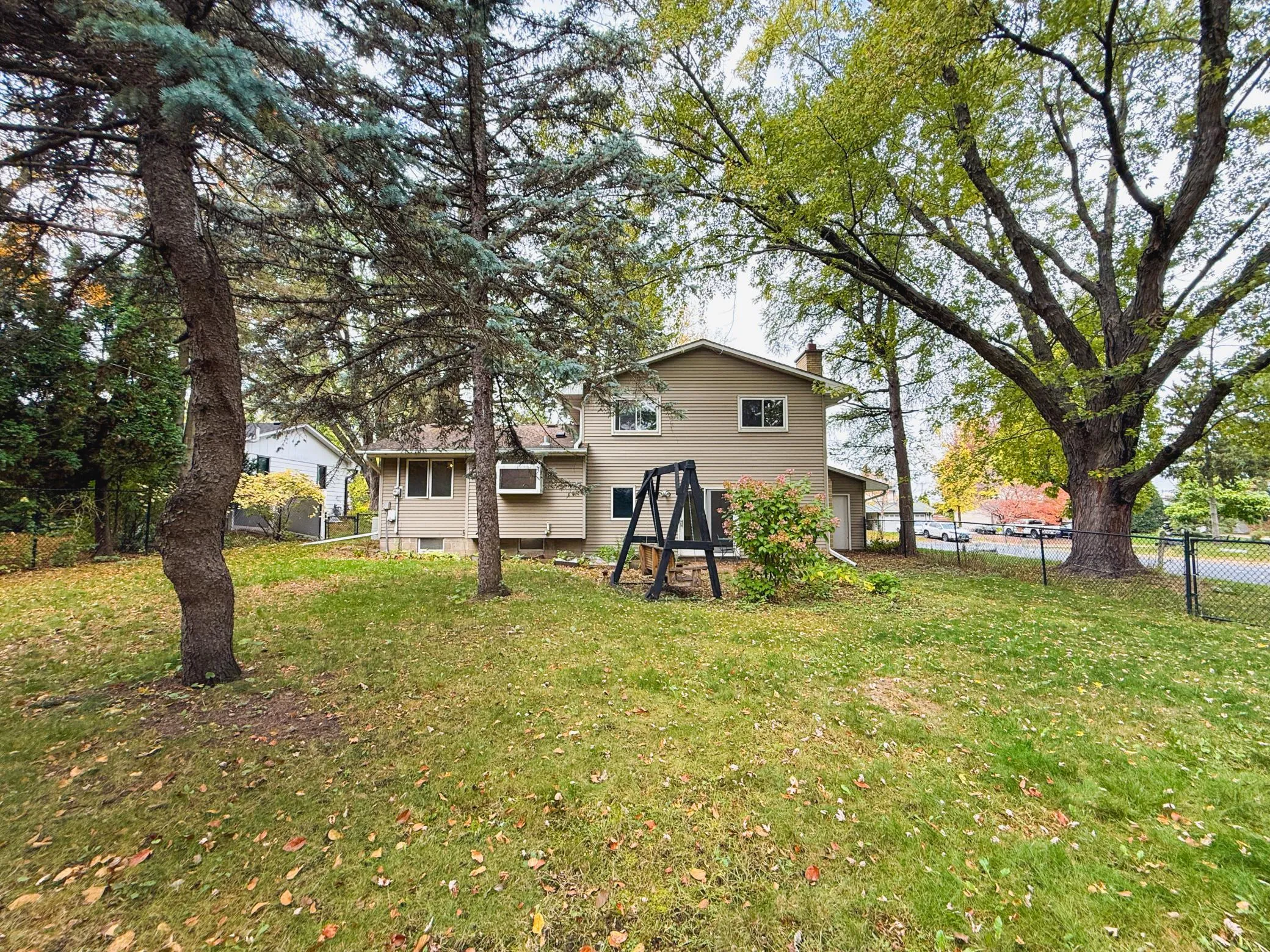 Photo 6 of 1081 Cedarwood Drive