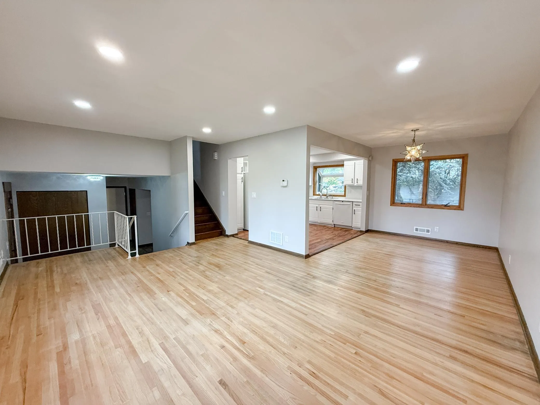 Photo 25 of 1081 Cedarwood Drive