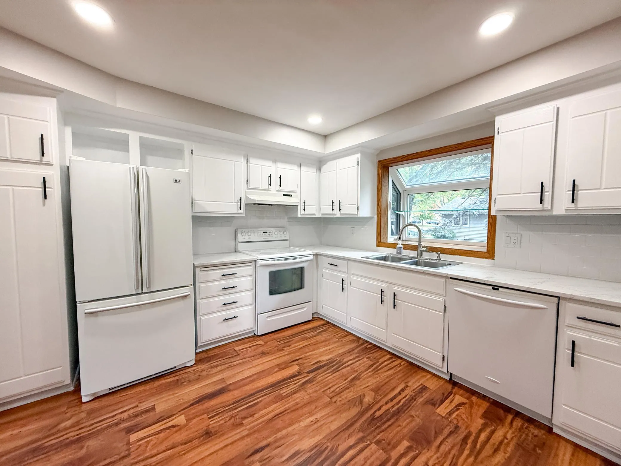 Photo 21 of 1081 Cedarwood Drive