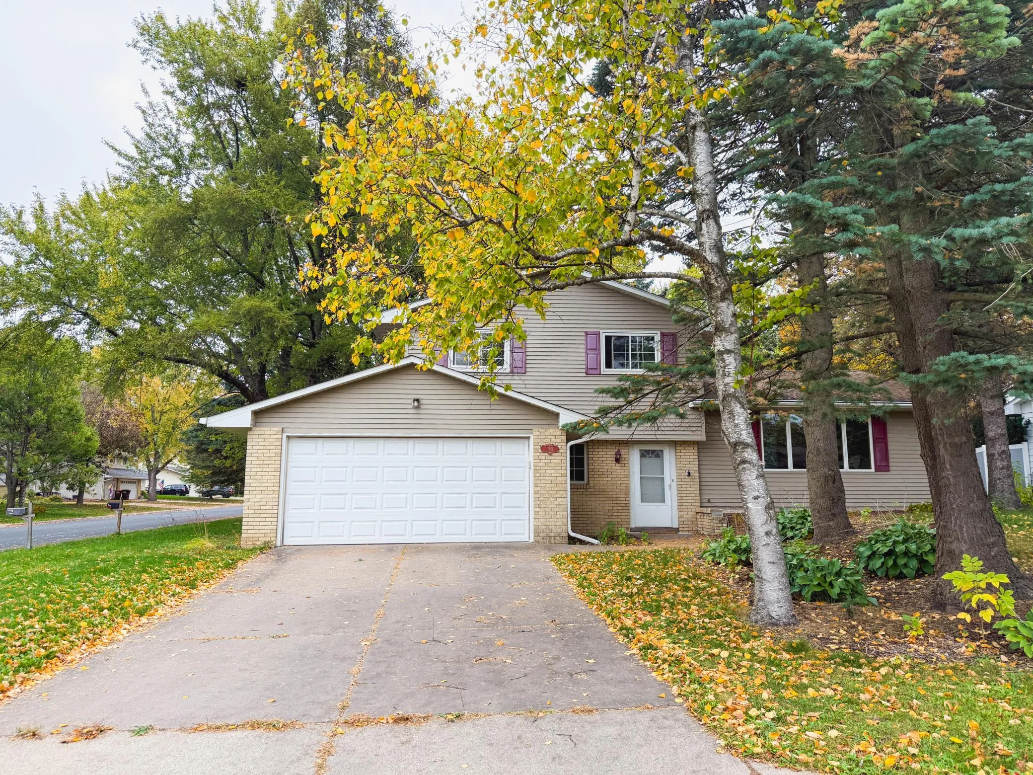Photo 11 of 1081 Cedarwood Drive
