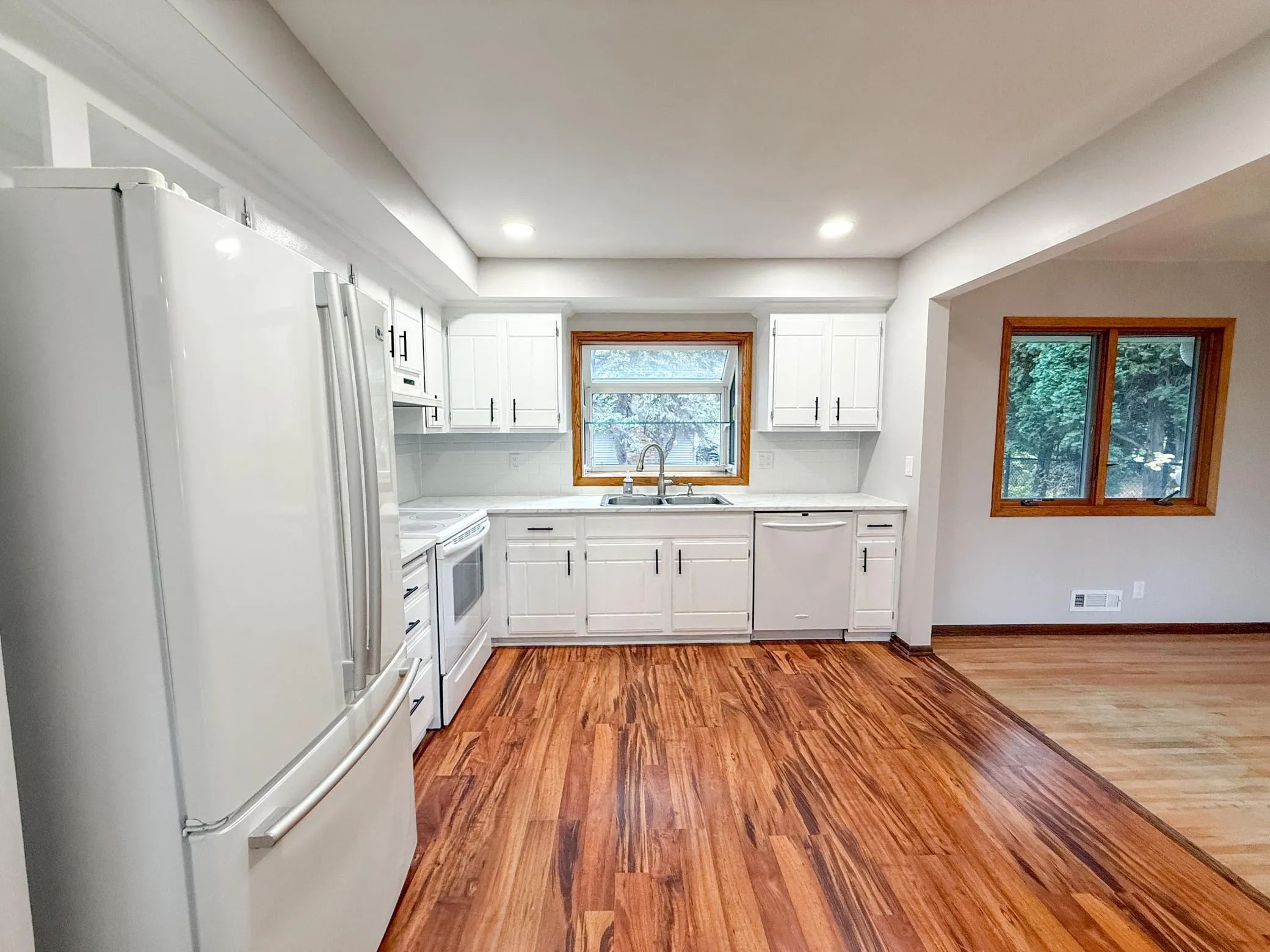Photo 23 of 1081 Cedarwood Drive