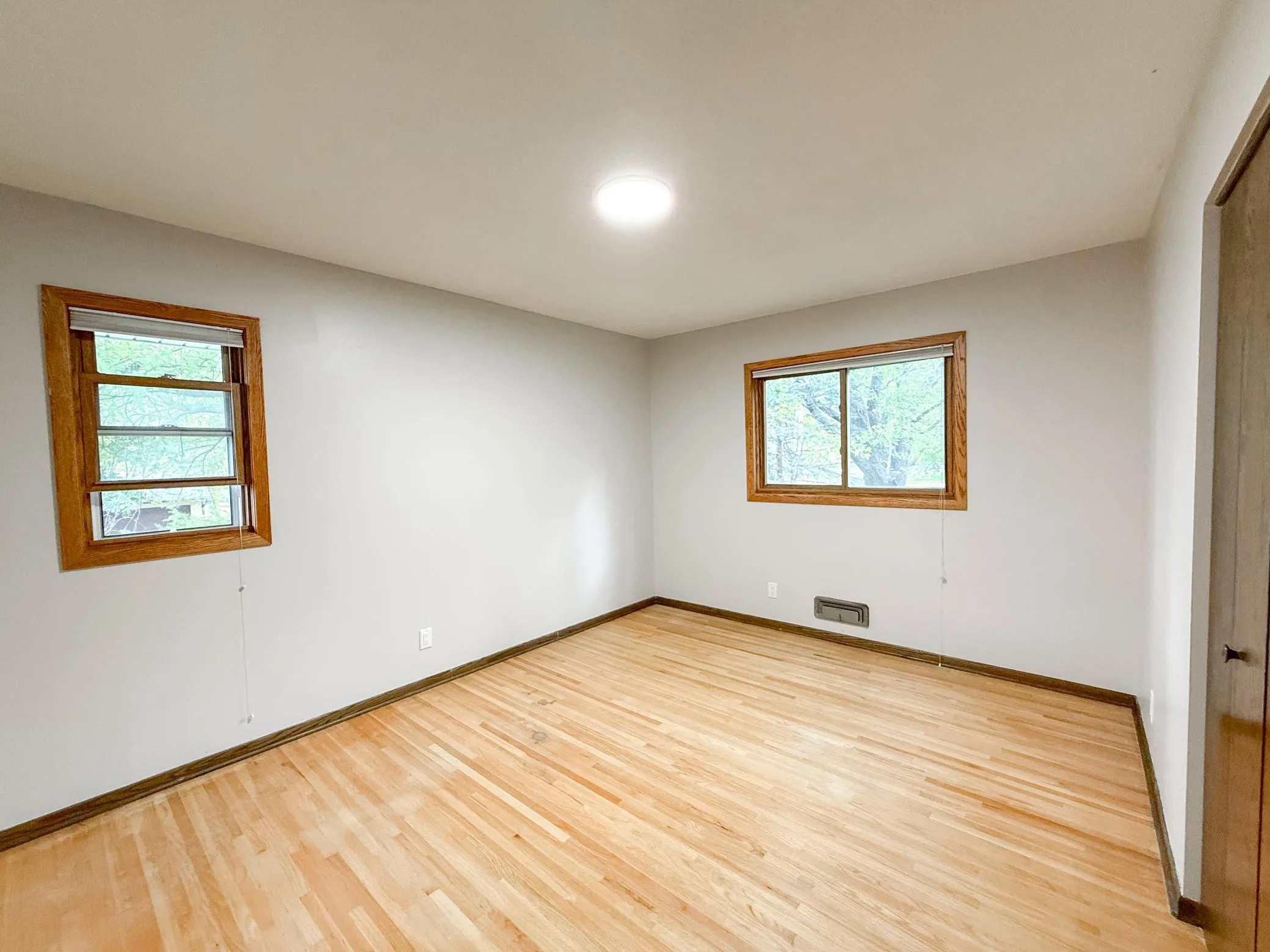 Photo 32 of 1081 Cedarwood Drive