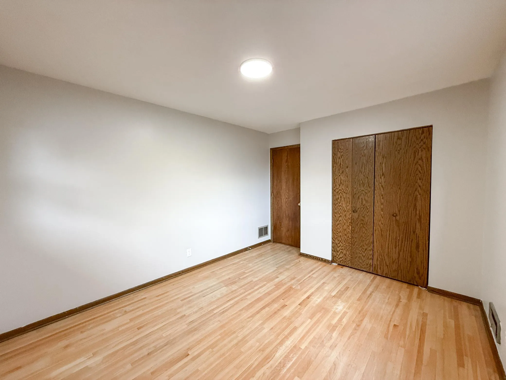 Photo 33 of 1081 Cedarwood Drive