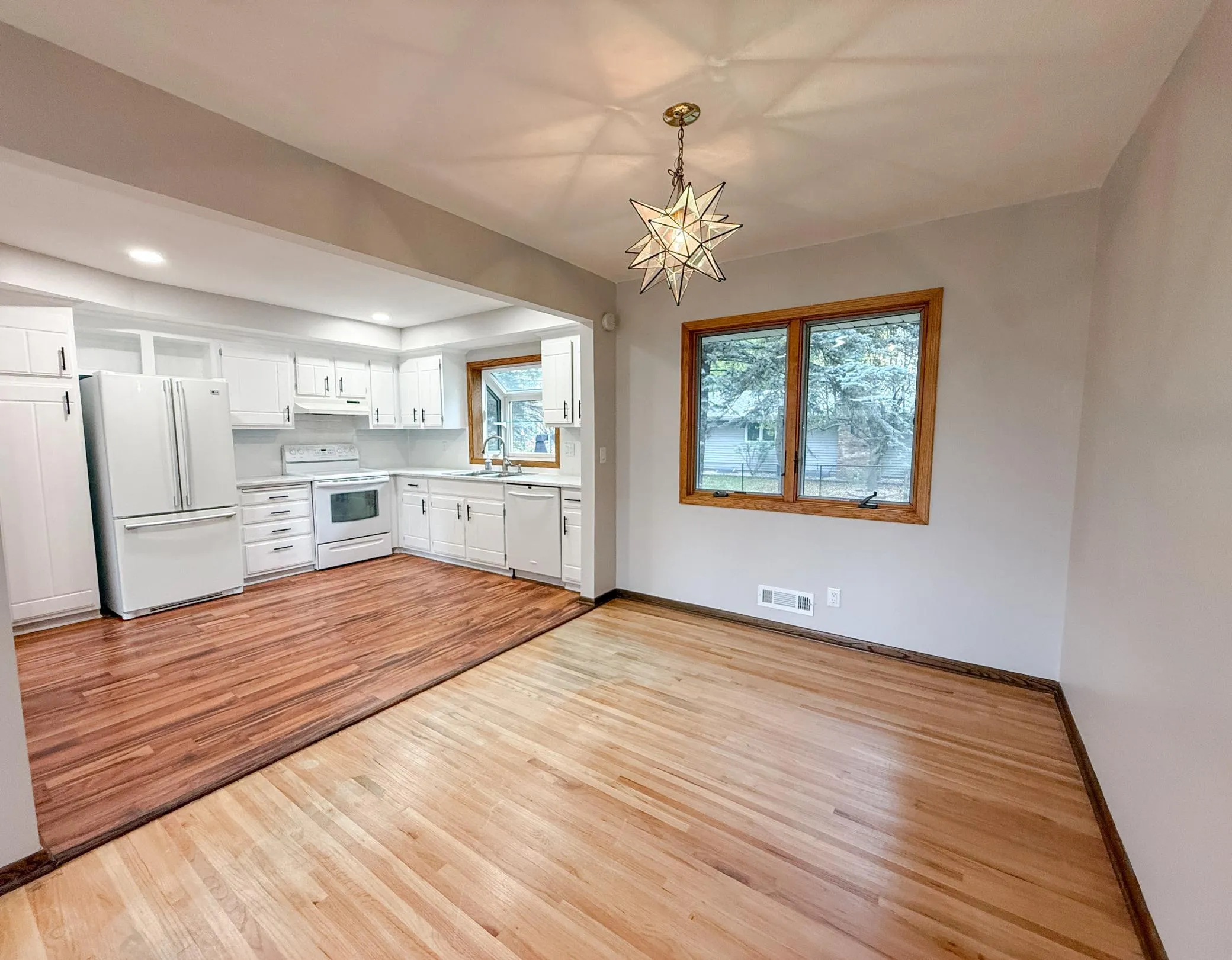 Photo 22 of 1081 Cedarwood Drive