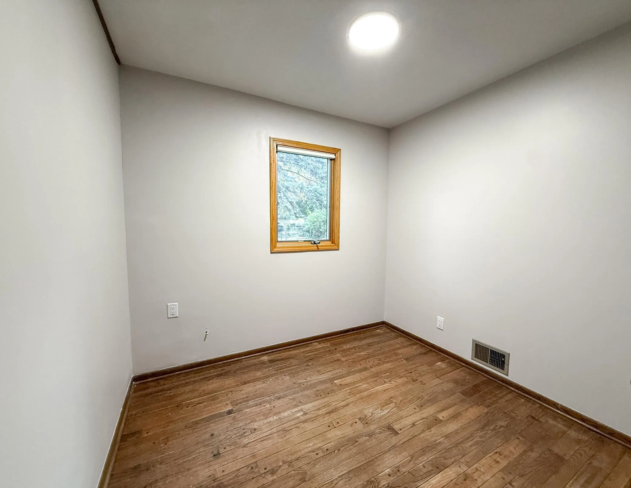 Photo 17 of 1081 Cedarwood Drive