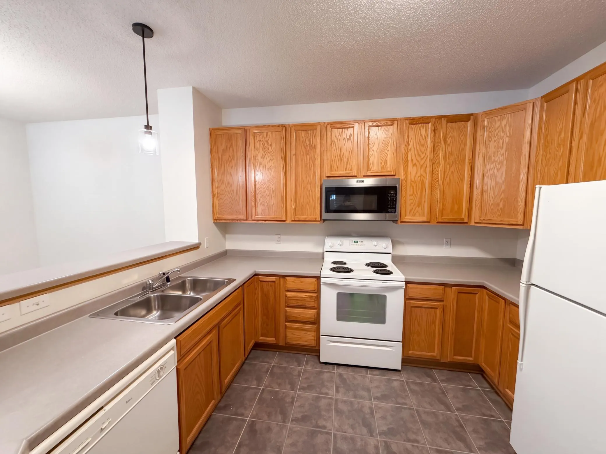 Photo 2 of 3130 Juniper Lane Unit C