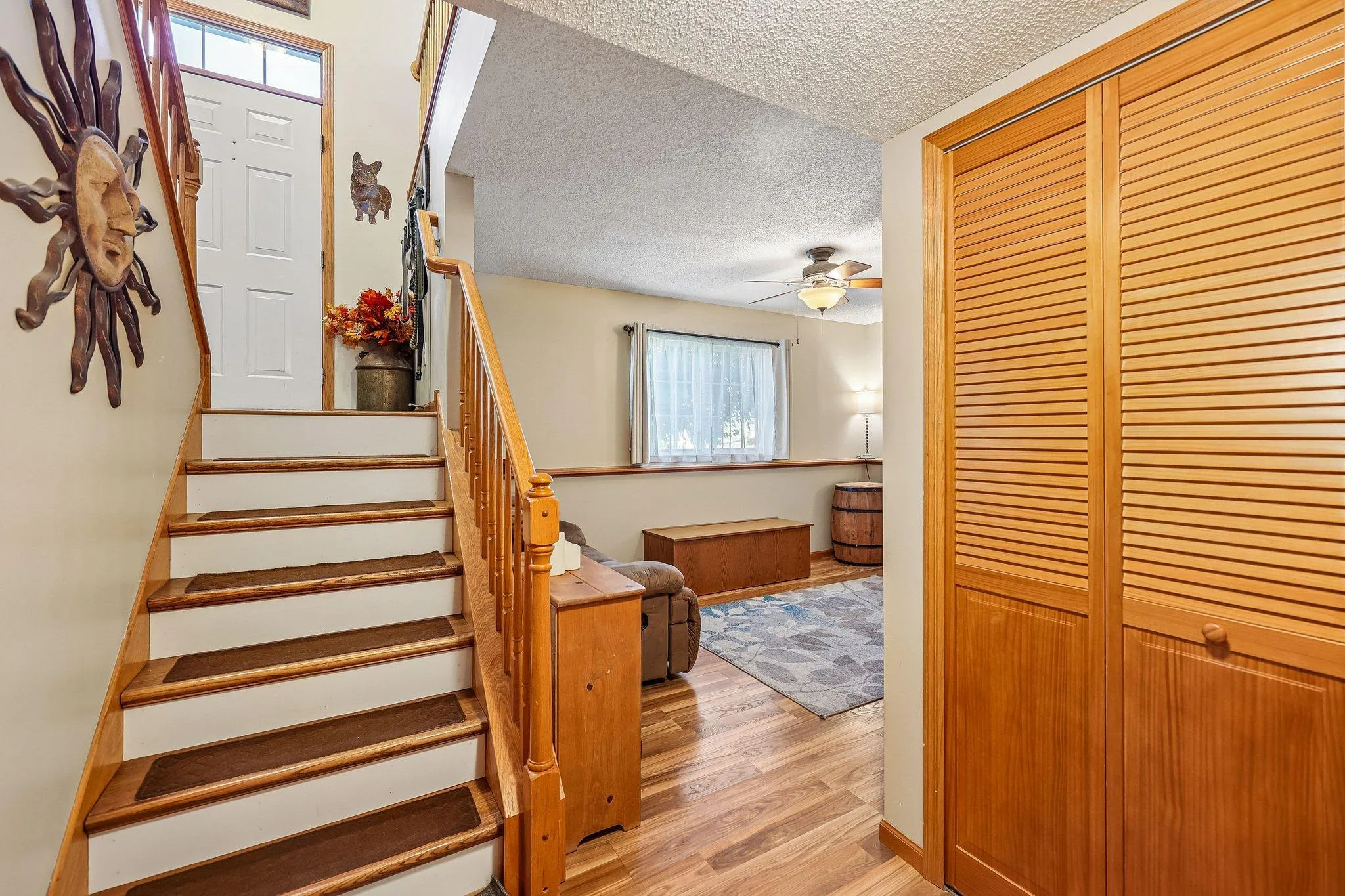 Photo 4 of 1704 Riverside Drive