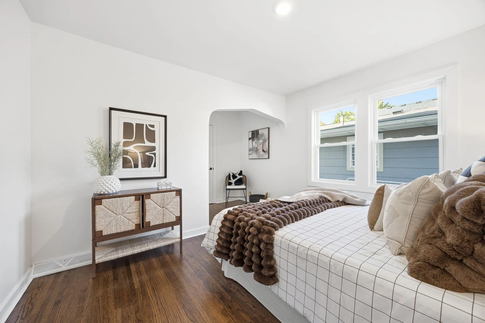 Photo 12 of 4537 Columbus Avenue
