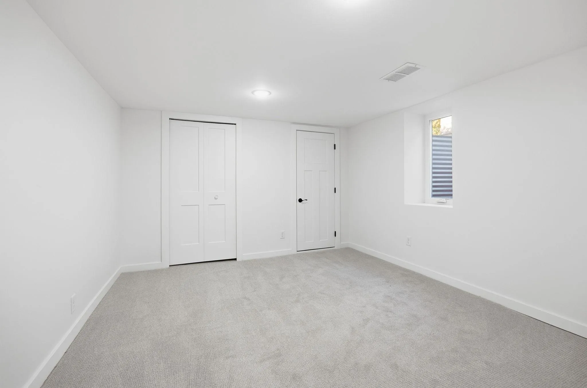 Photo 21 of 4537 Columbus Avenue