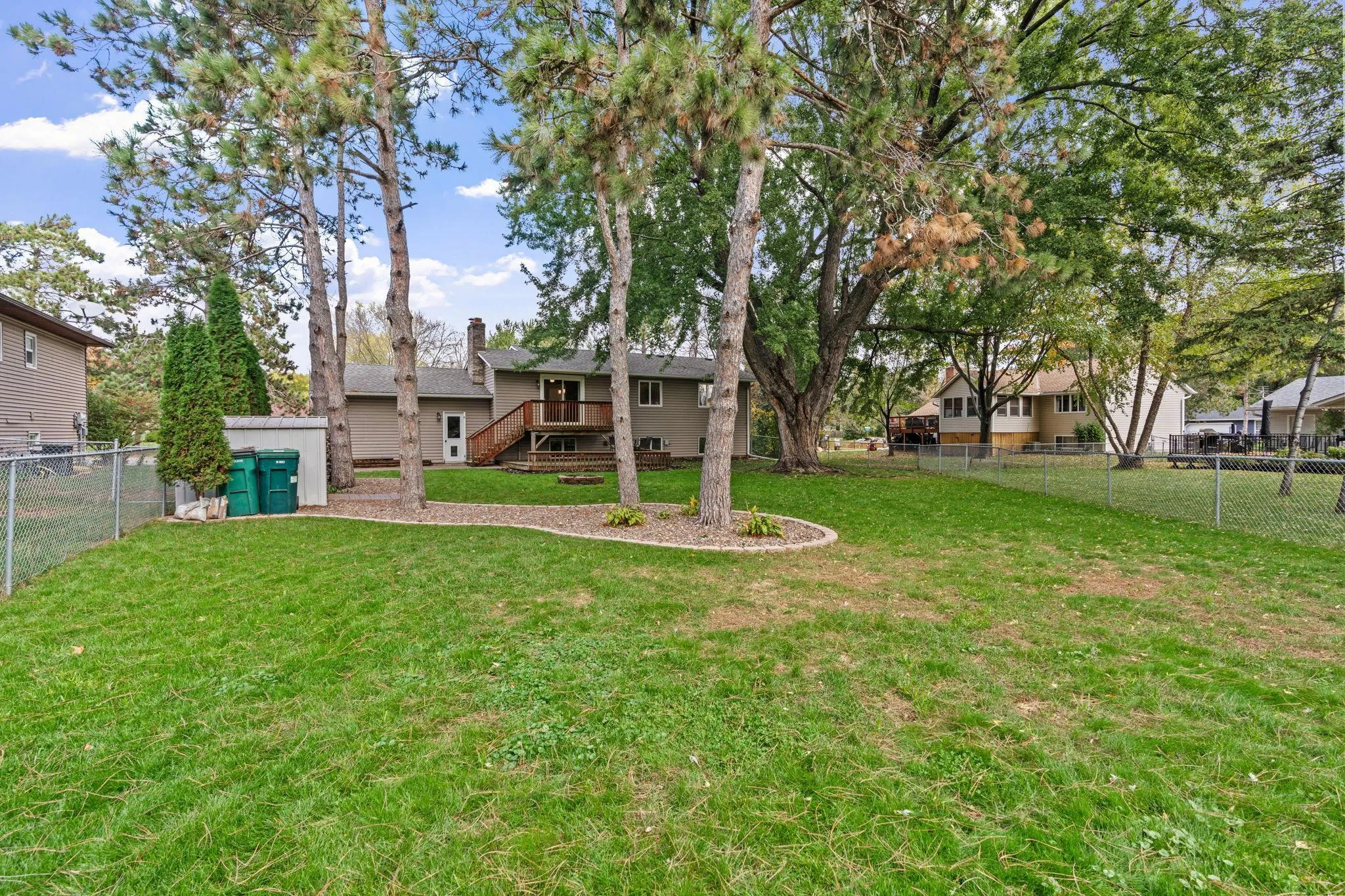 Photo 36 of 896 Sunrise Court