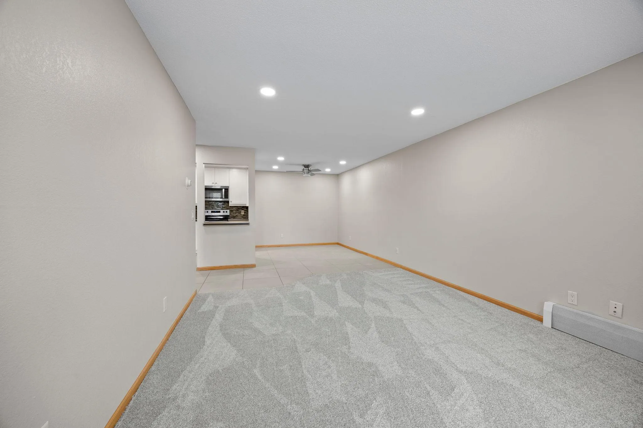 Photo 10 of 3420 Golfview Drive Unit 123