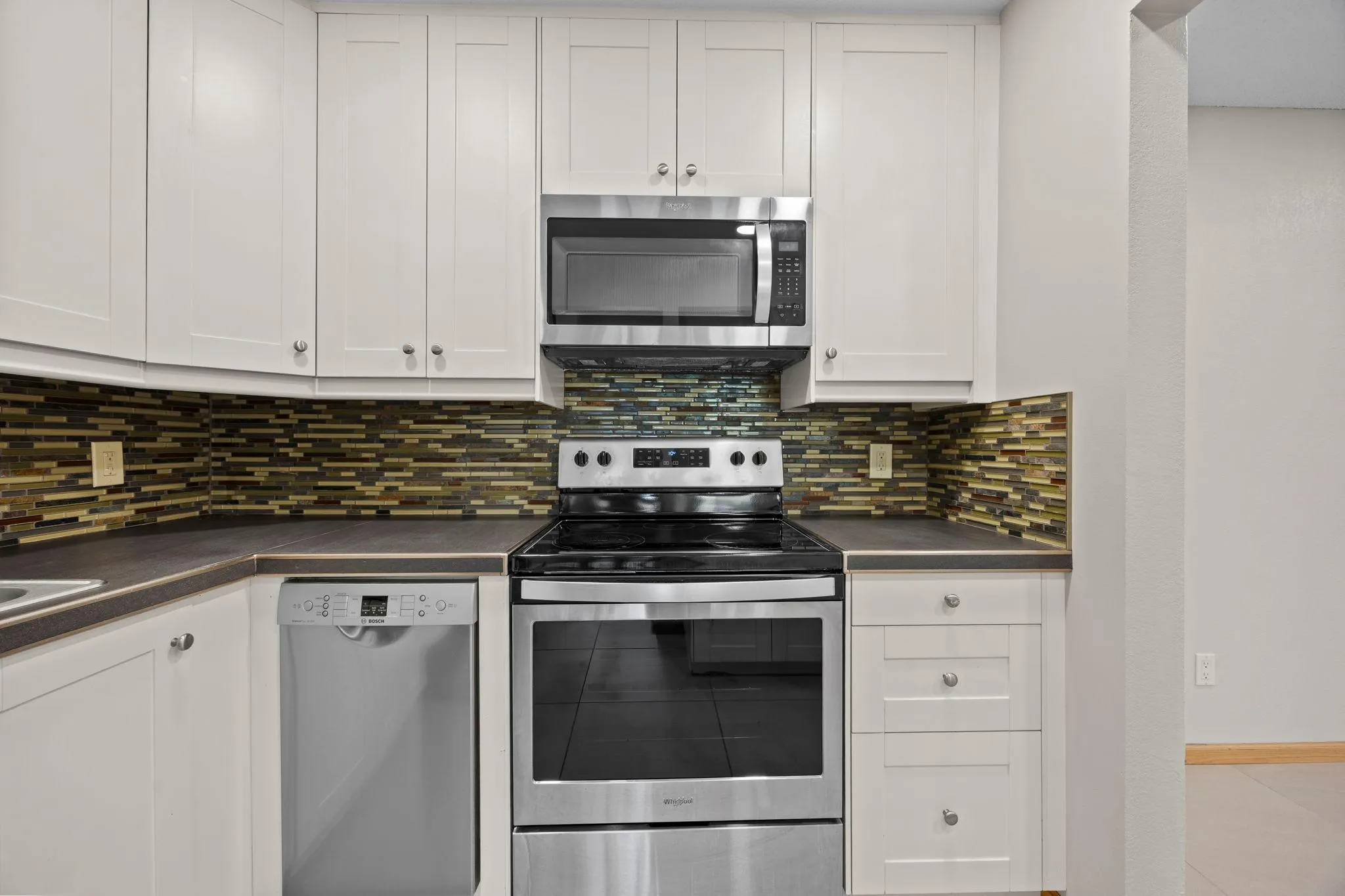 Photo 19 of 3420 Golfview Drive Unit 123