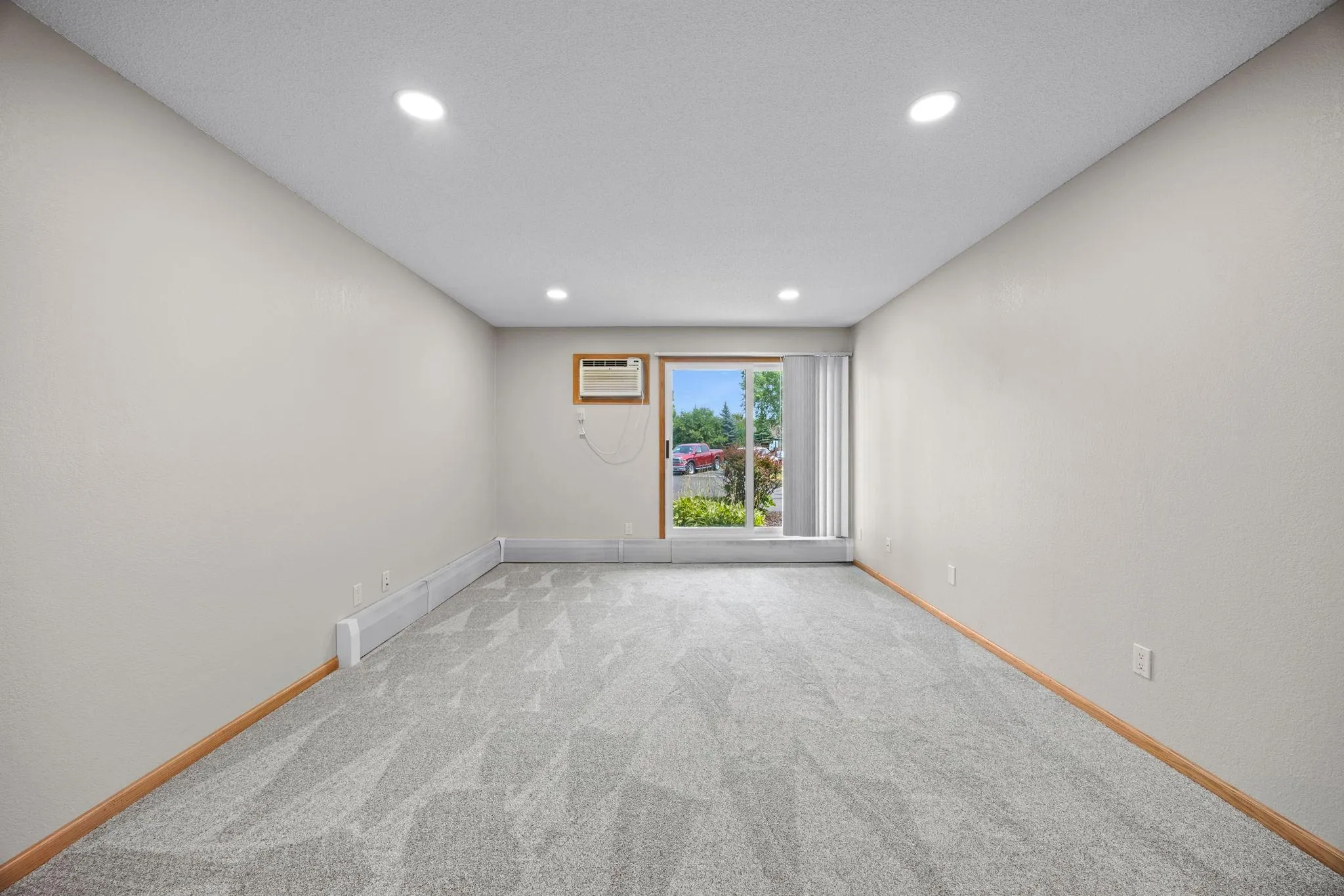 Photo 6 of 3420 Golfview Drive Unit 123