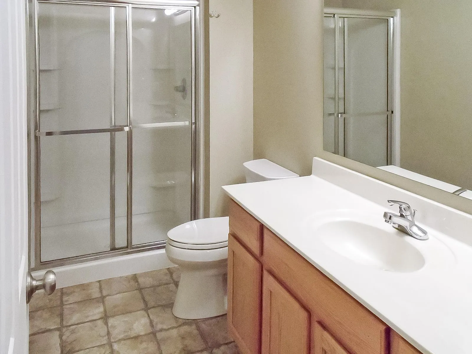 Photo 32 of 20657 Eastview Avenue
