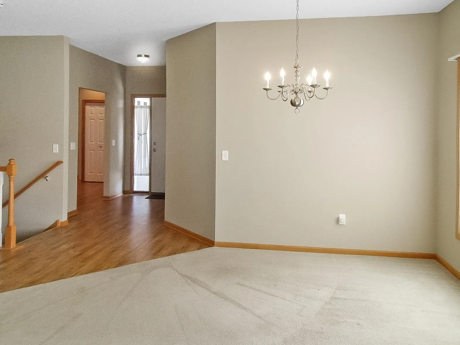 Photo 10 of 20657 Eastview Avenue