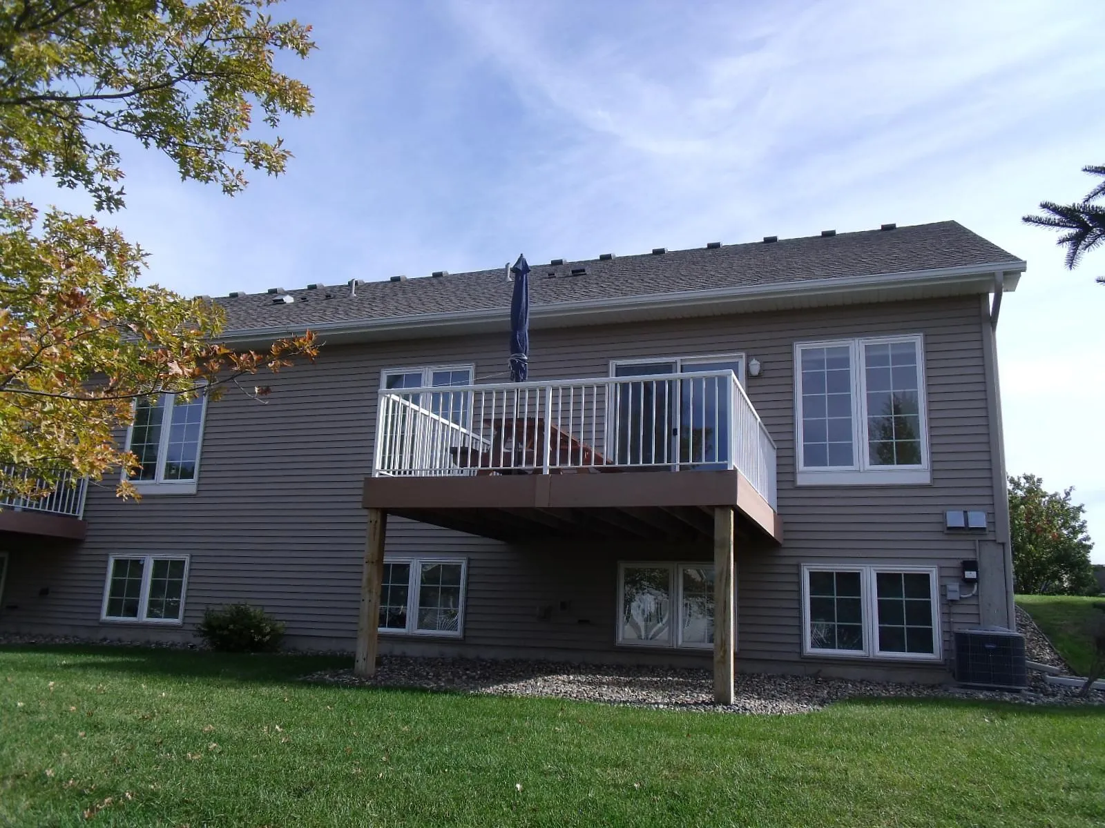 Photo 45 of 20657 Eastview Avenue