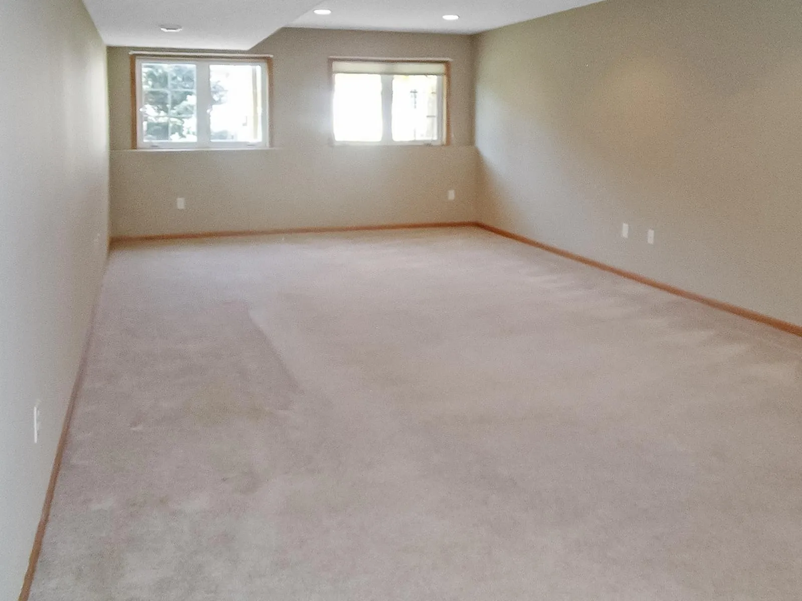 Photo 34 of 20657 Eastview Avenue