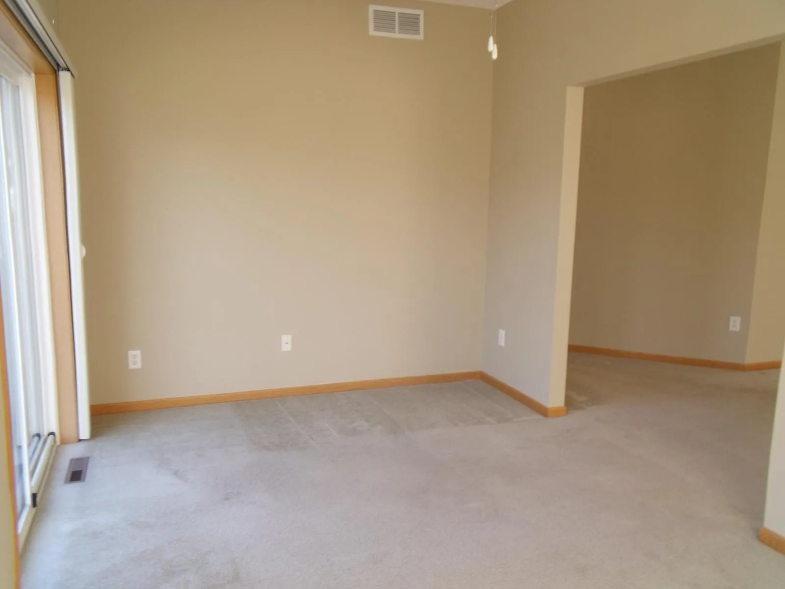Photo 15 of 20657 Eastview Avenue