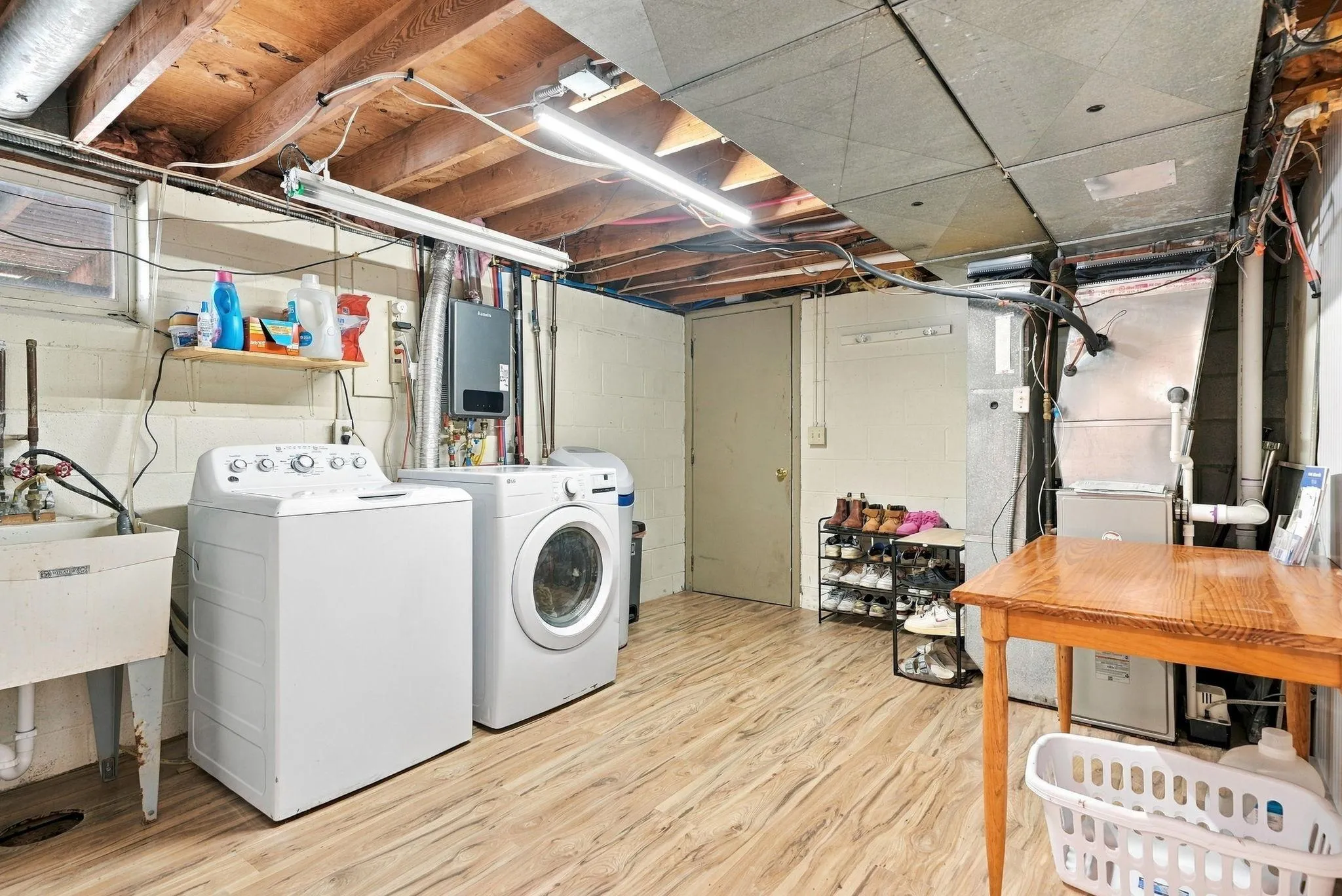 Photo 44 of 16641 Whitewood Avenue