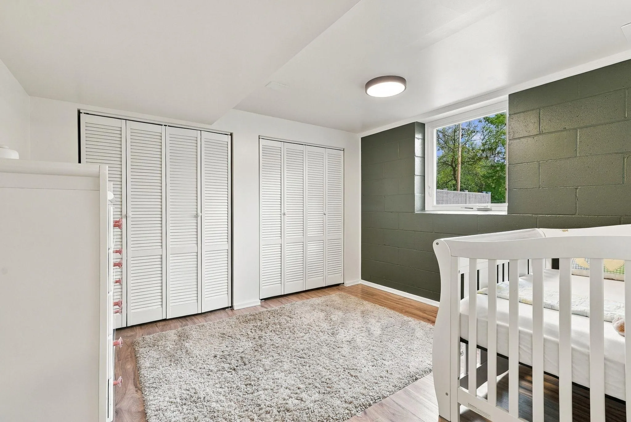 Photo 38 of 16641 Whitewood Avenue
