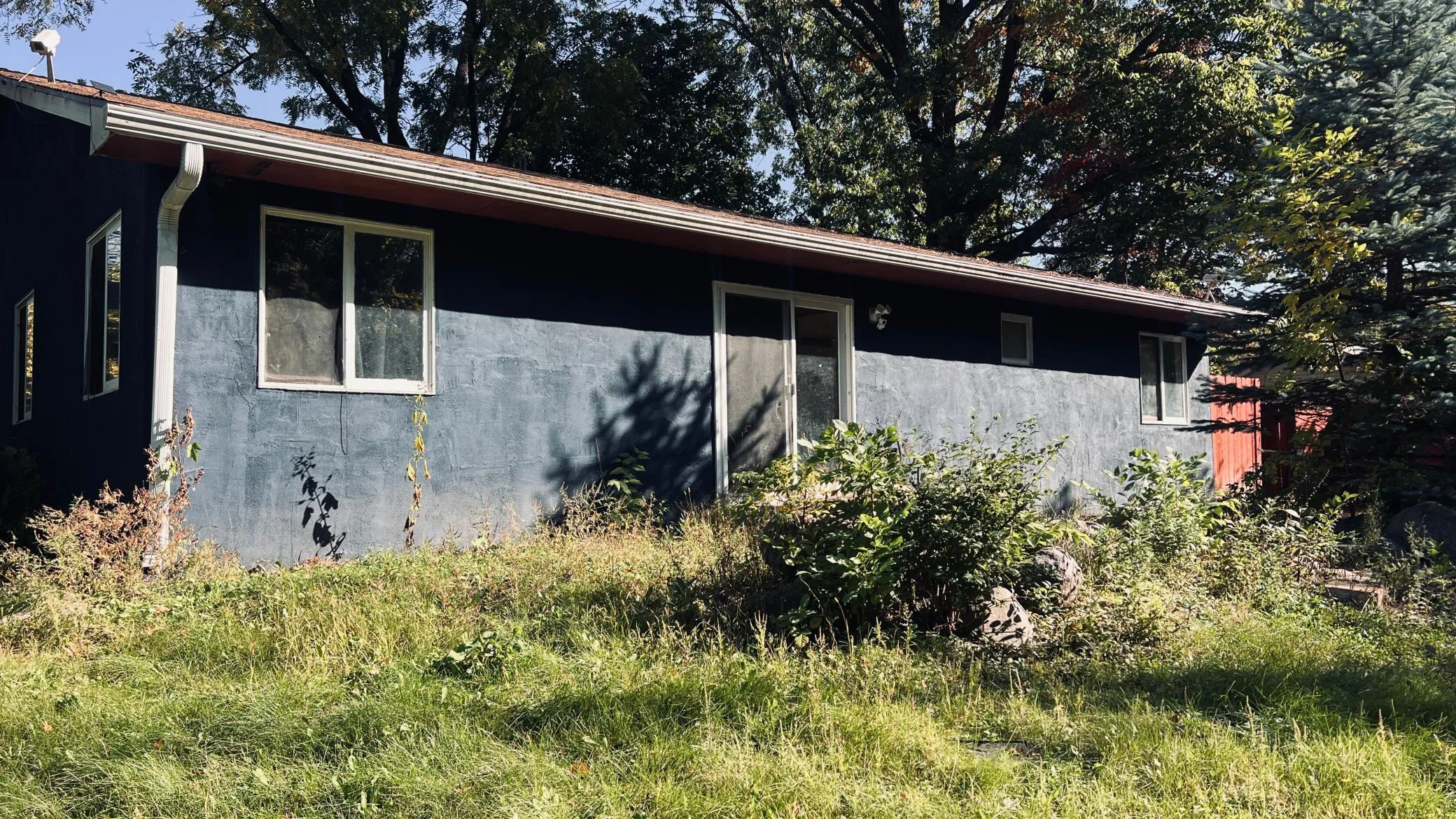 Photo 3 of 1190 Pacific Street