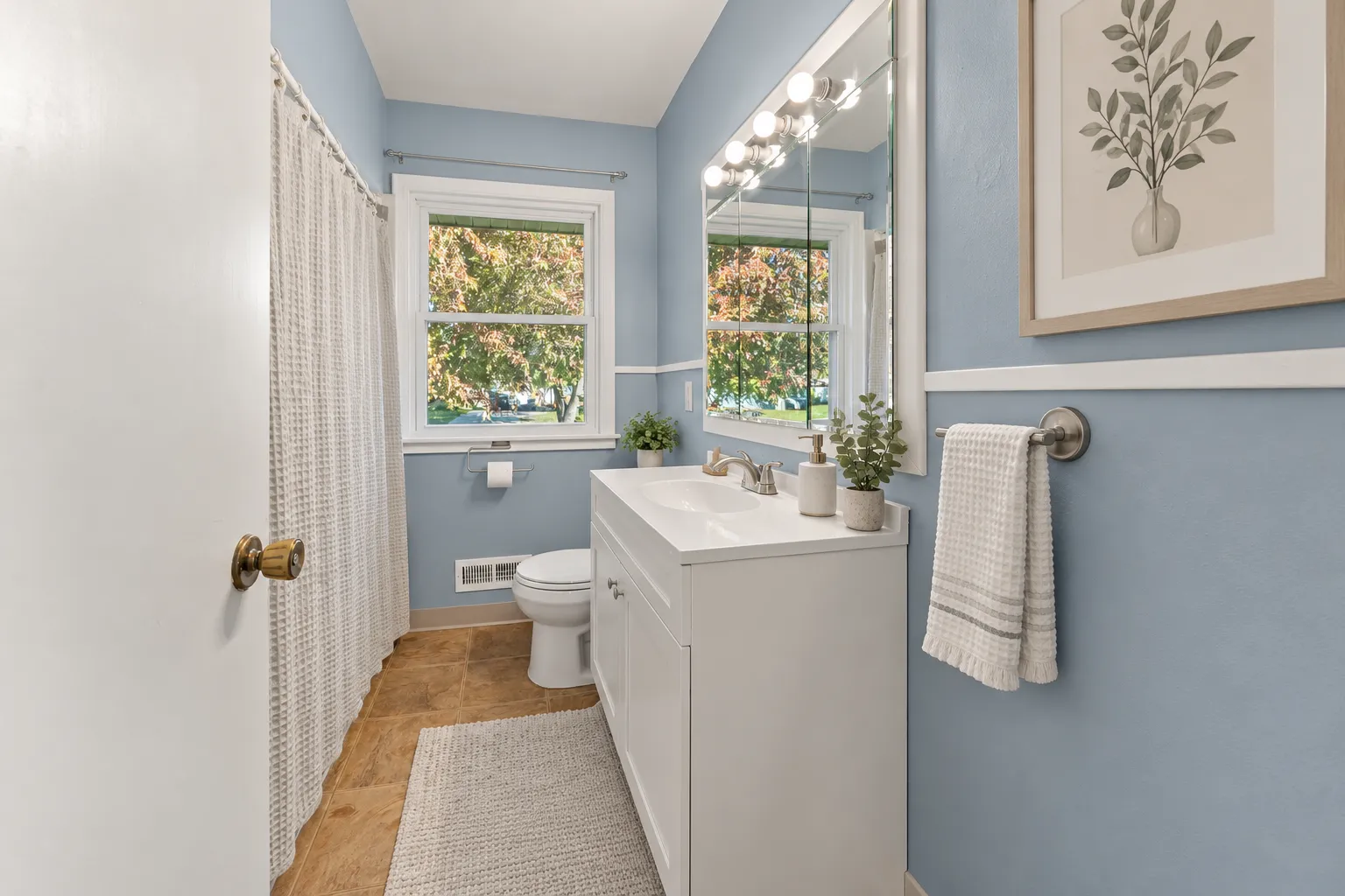Photo 12 of 2735 Chippewa Avenue