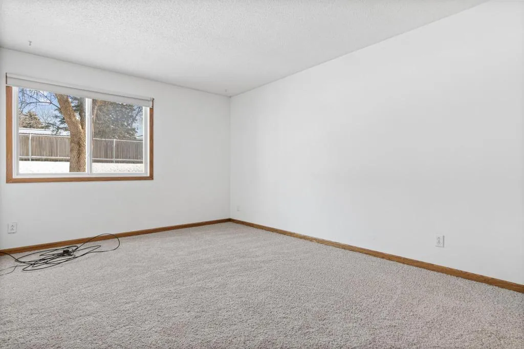 Photo 12 of 132 Demont E Avenue Unit 136