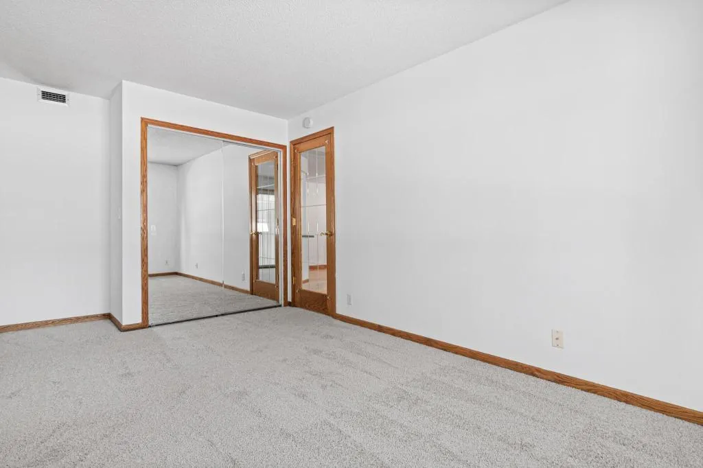 Photo 10 of 132 Demont E Avenue Unit 136