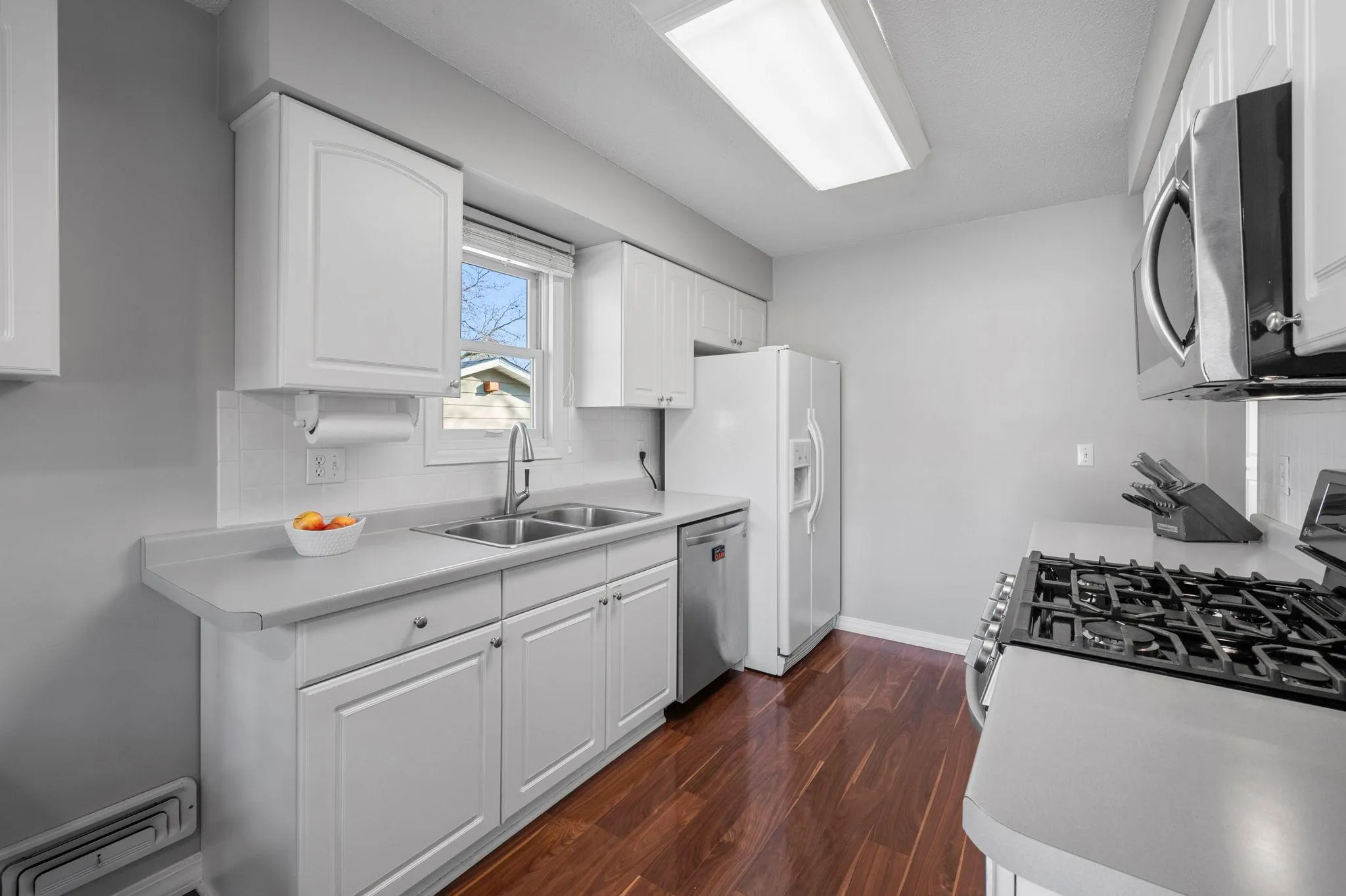 Photo 10 of 8308 W 104th Street