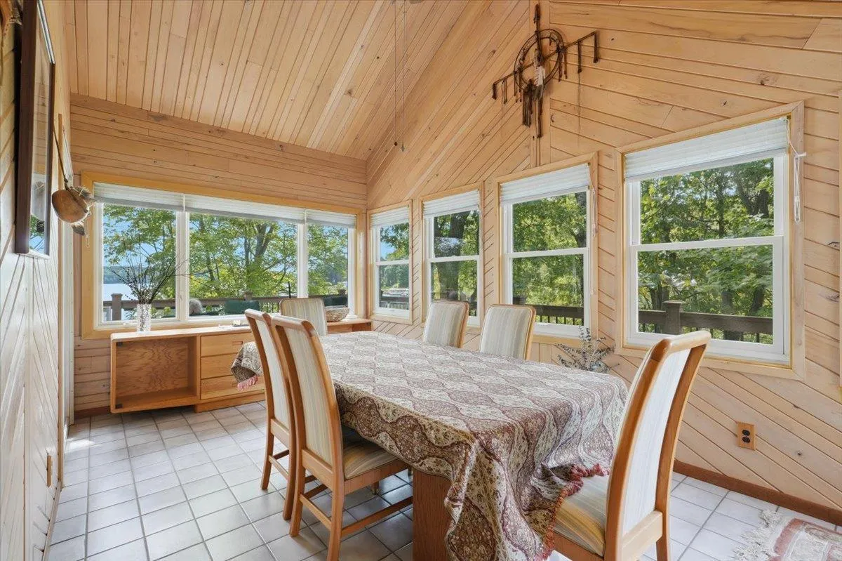 Photo 9 of 261 Lower Pine Lake Court