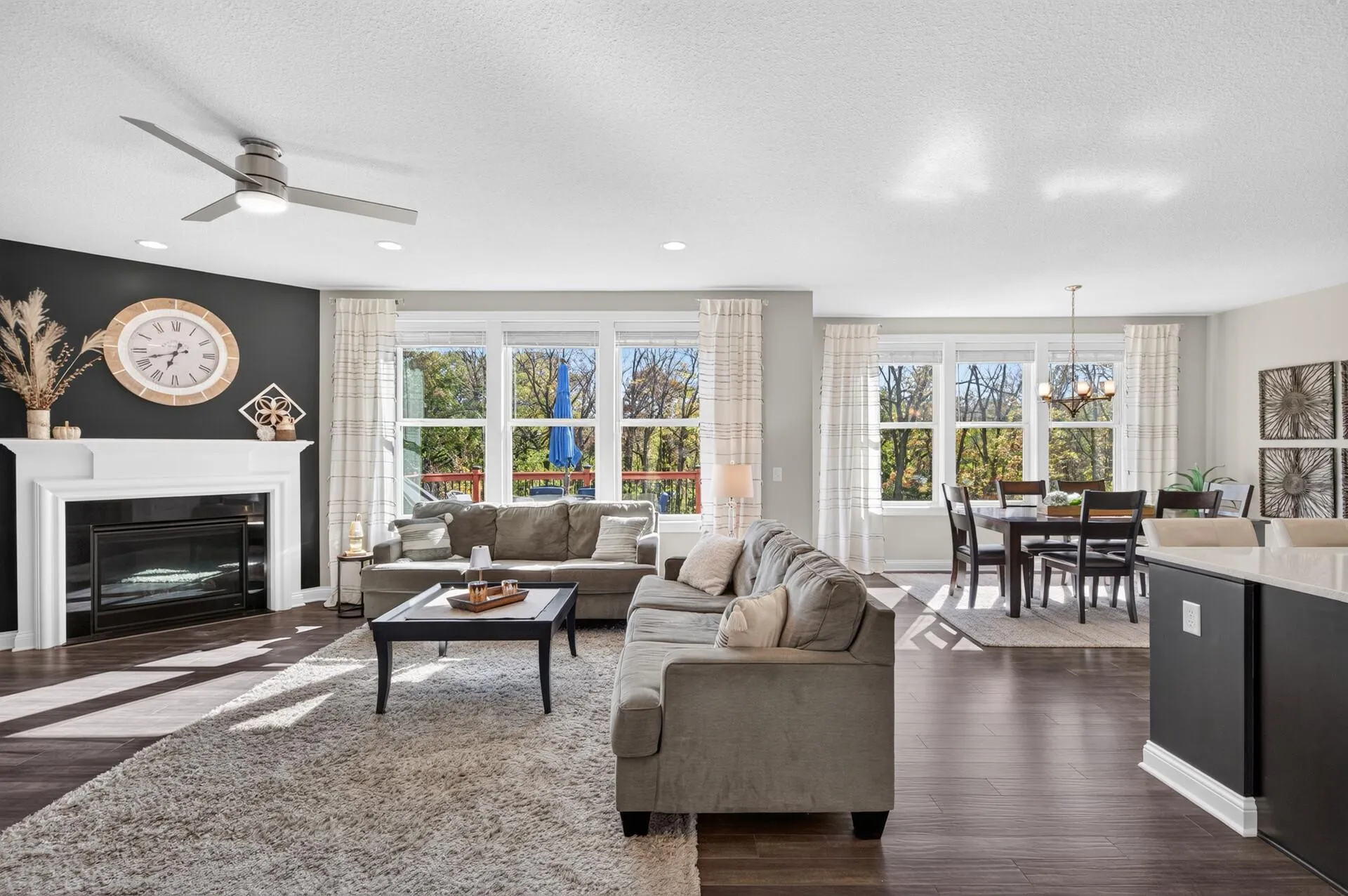 Photo 6 of 4060 87th E Street