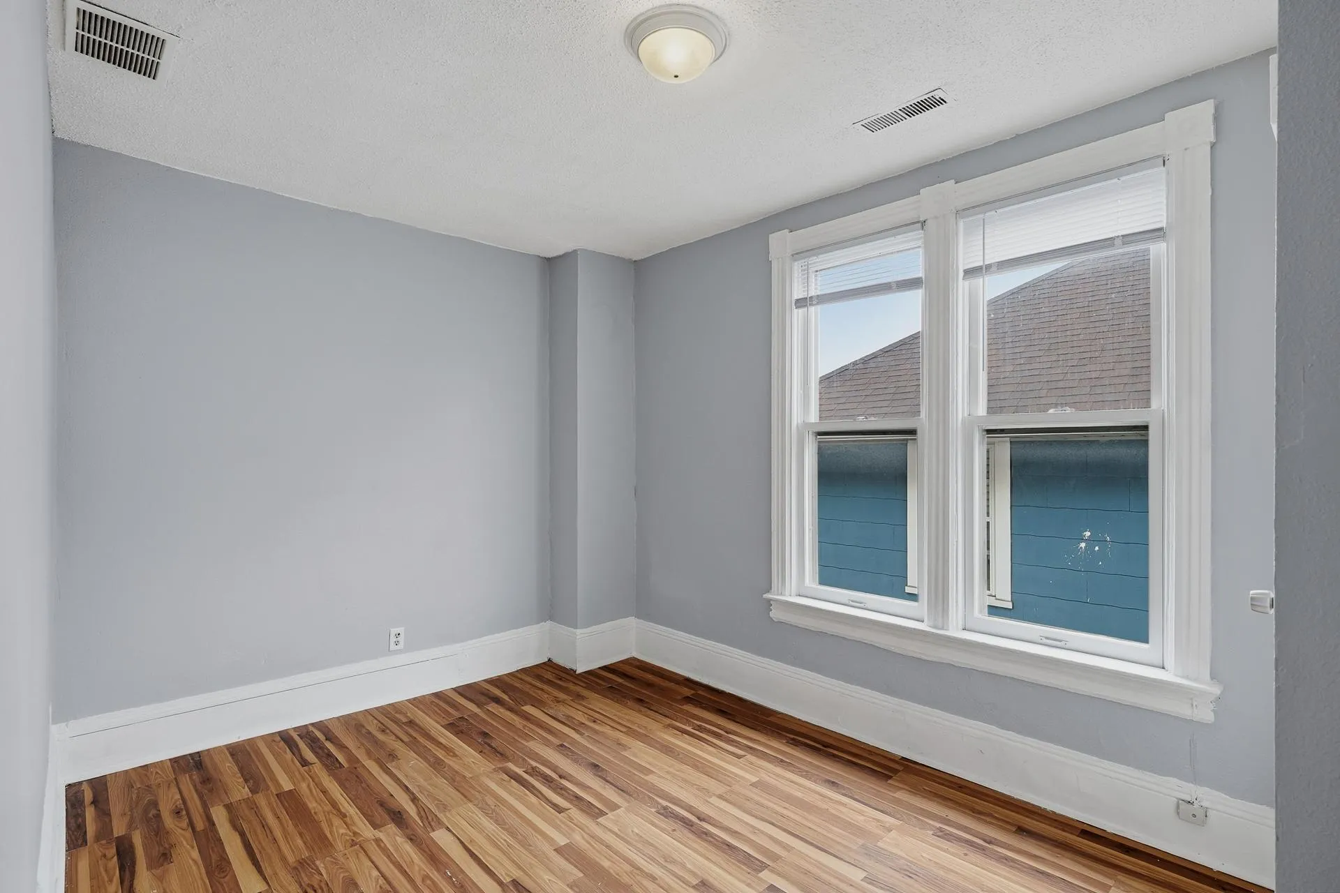Photo 48 of 669 Case Avenue