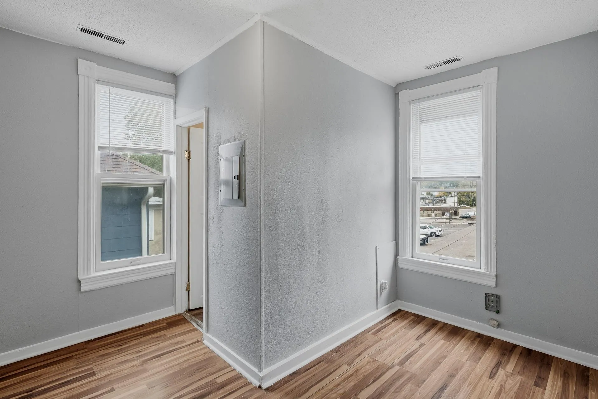 Photo 60 of 669 Case Avenue