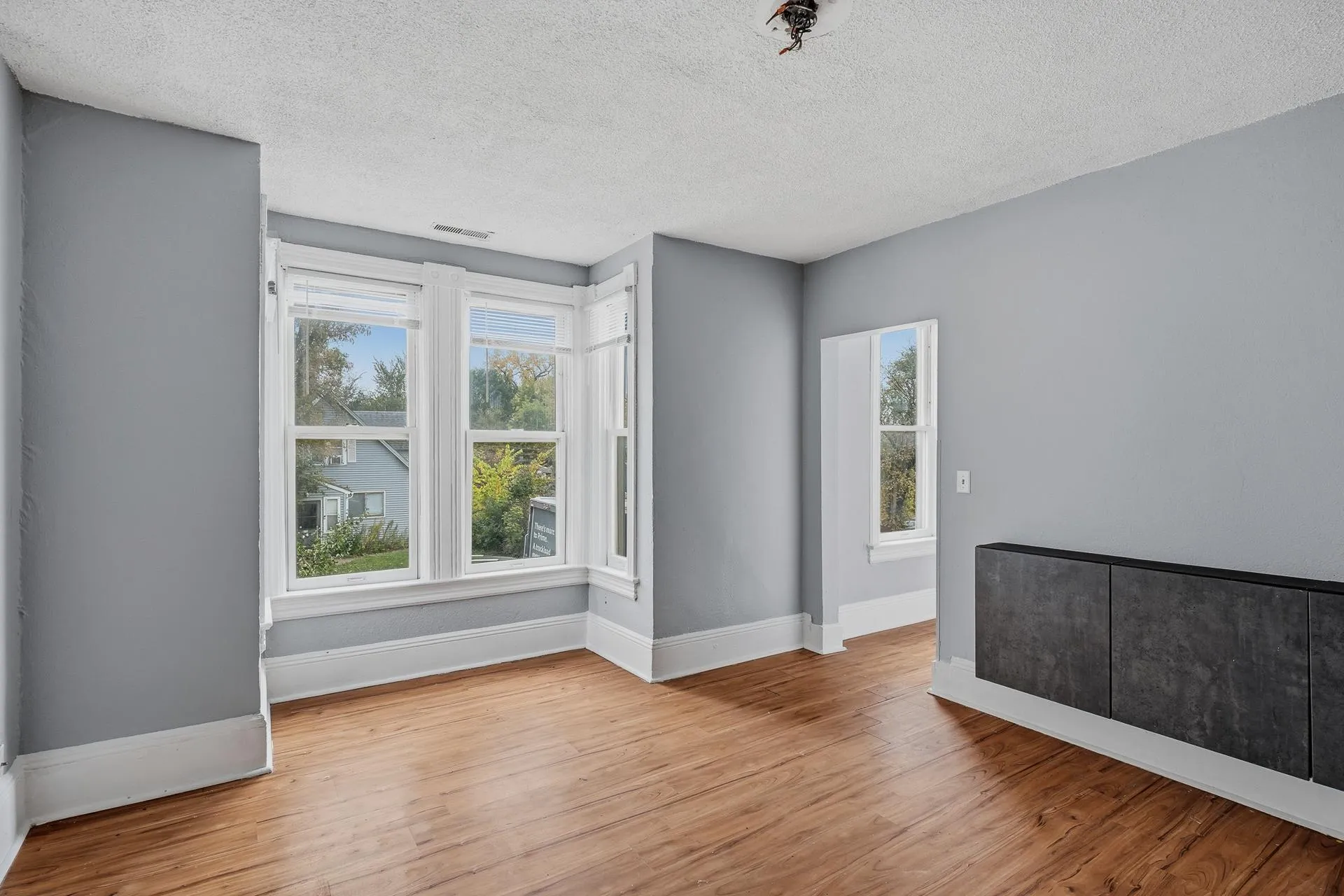 Photo 41 of 669 Case Avenue