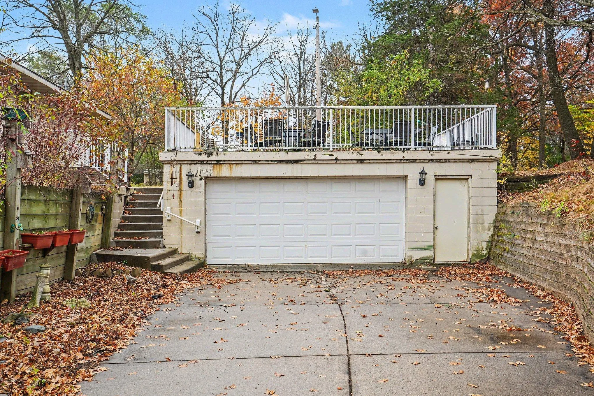 Photo 24 of 16271 Valley Nw Drive