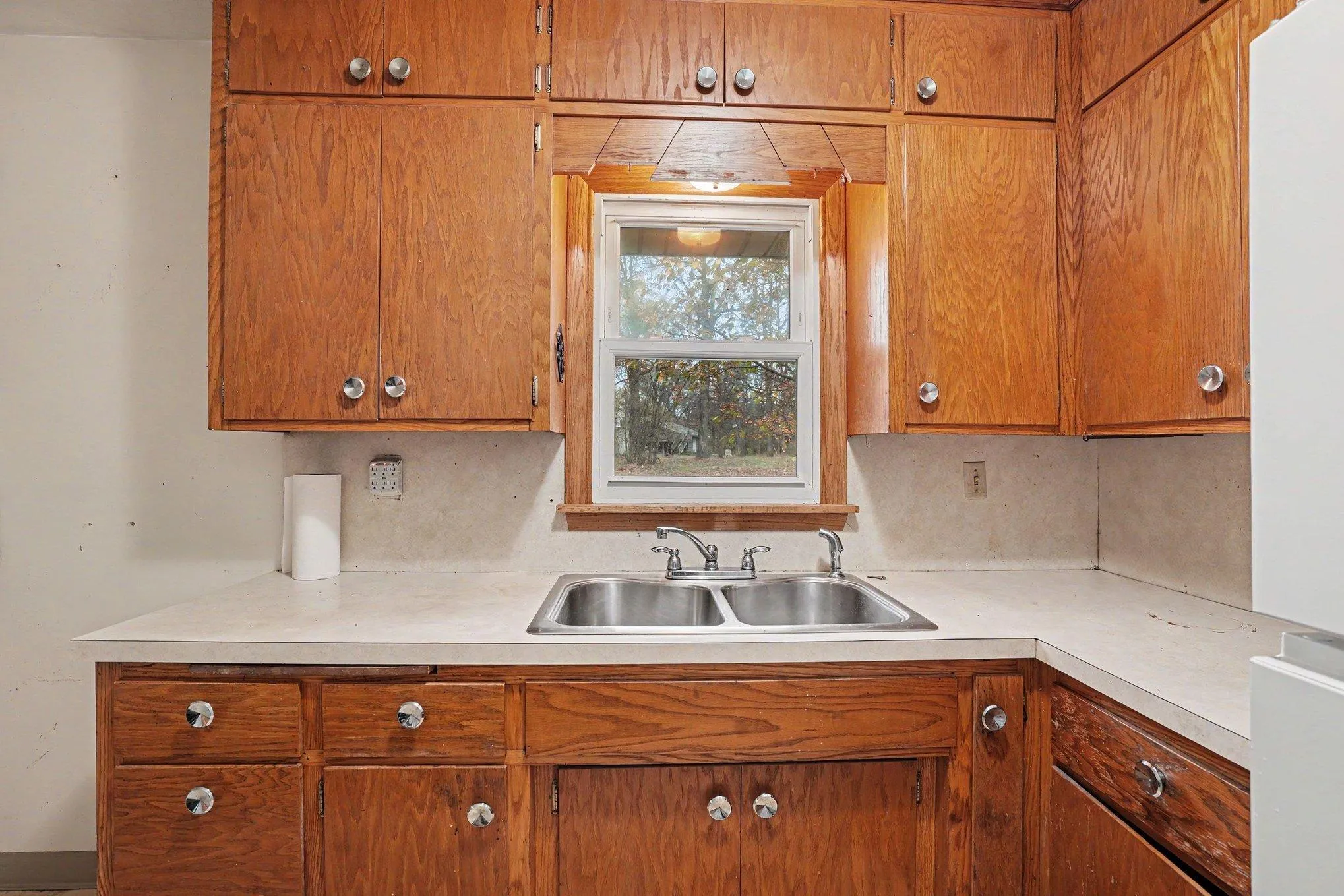 Photo 9 of 16271 Valley Nw Drive