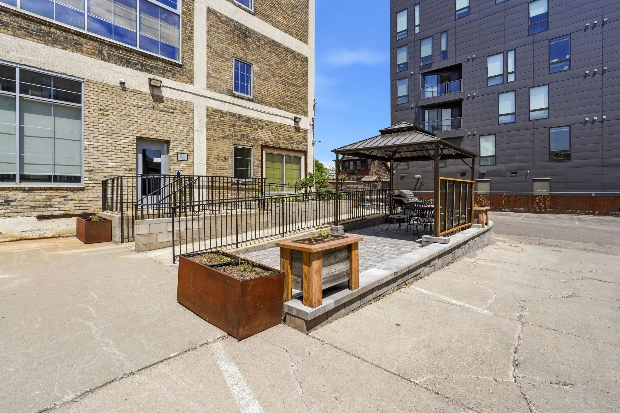 Photo 37 of 918 N 3rd Street Unit 201