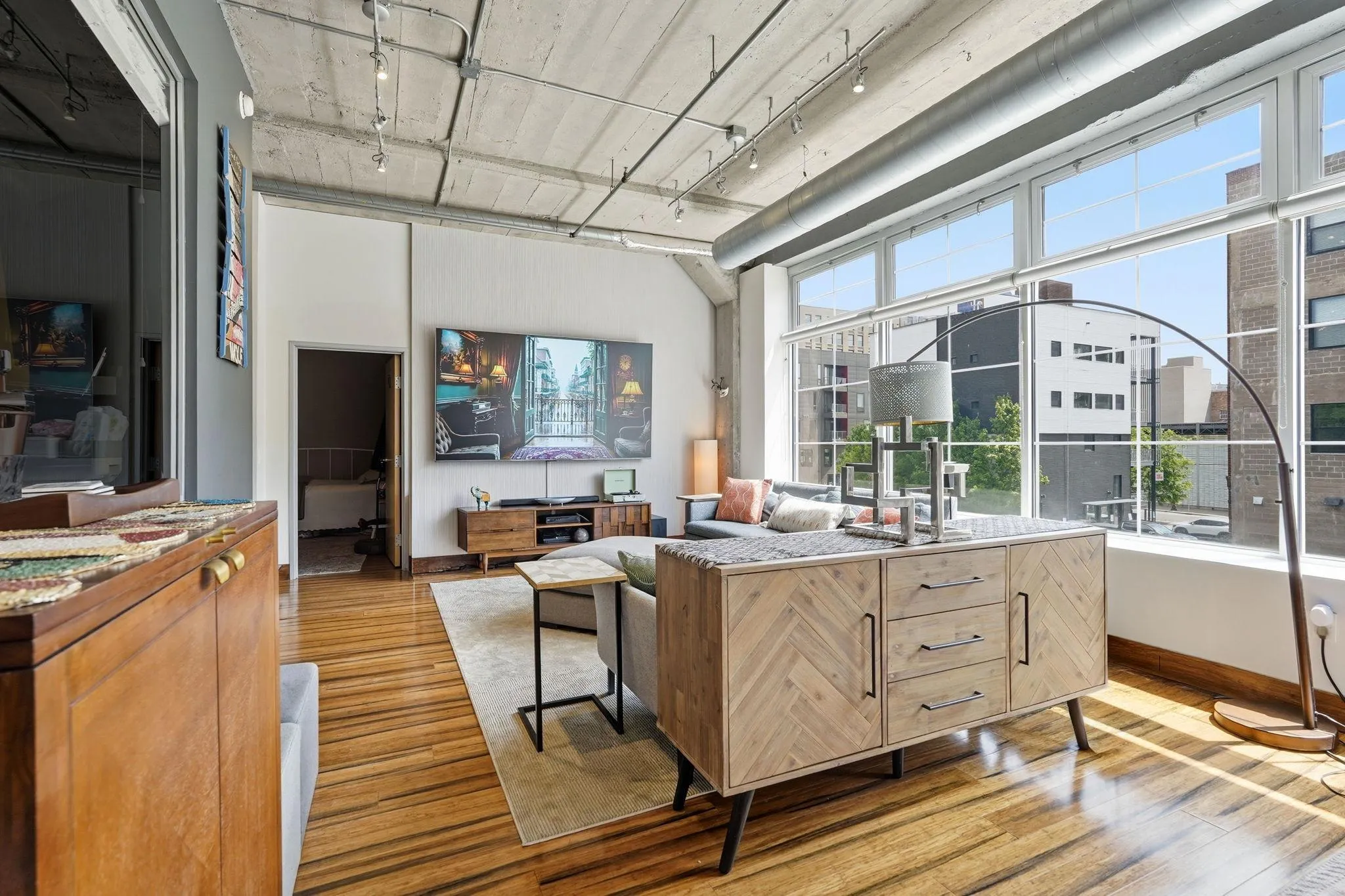 Photo 7 of 918 N 3rd Street Unit 201