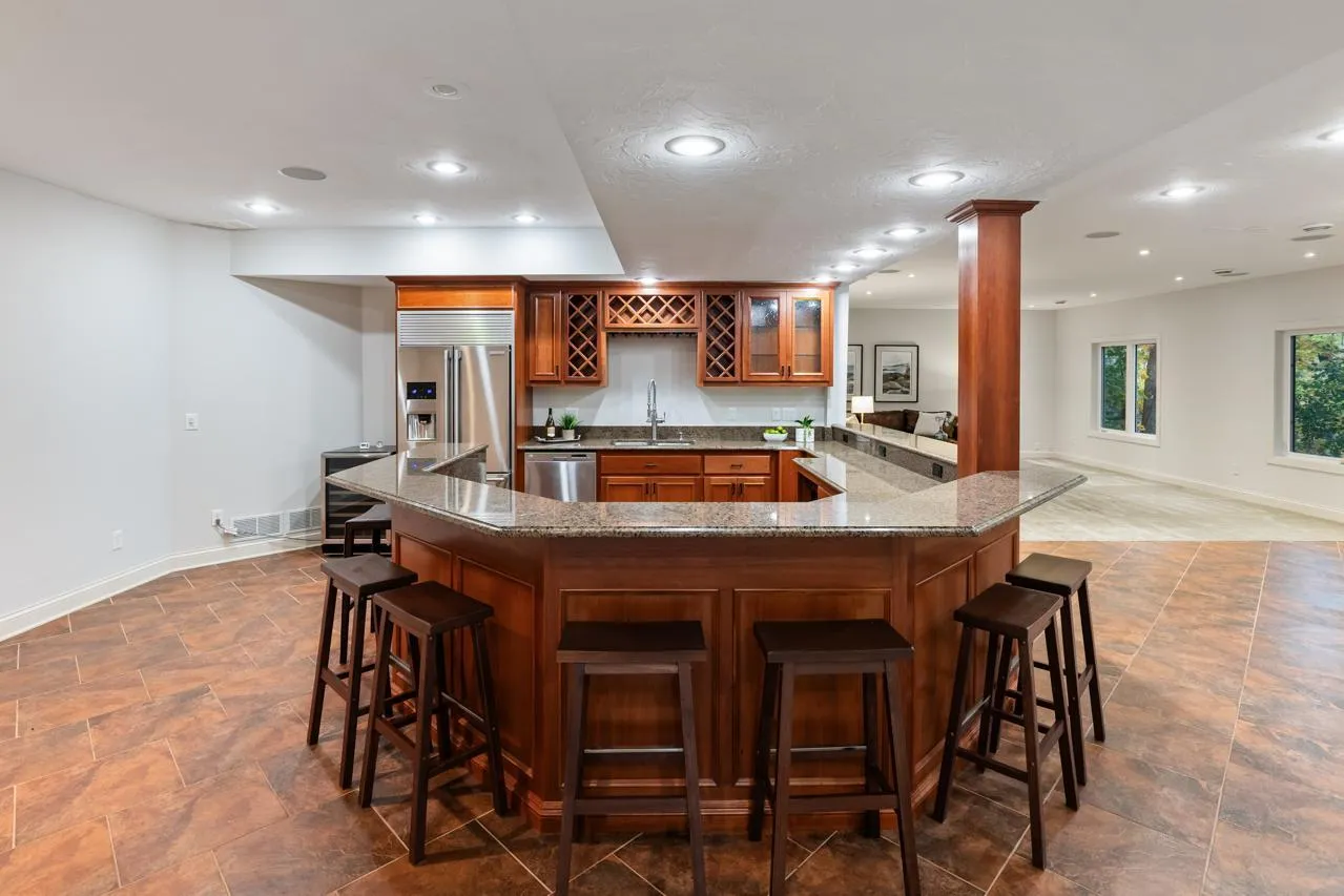 Photo 51 of 18600 Ridgewood Road