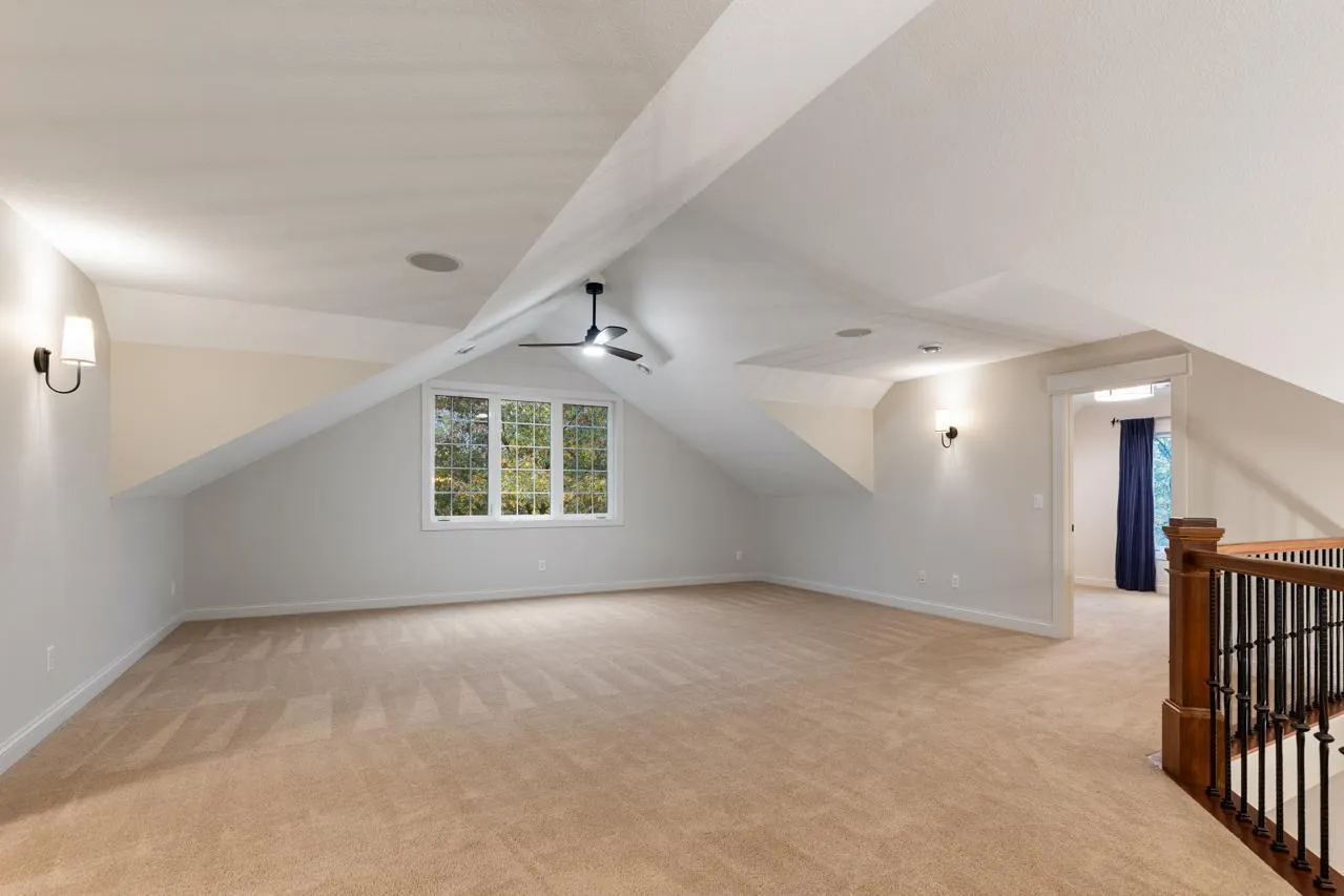 Photo 42 of 18600 Ridgewood Road