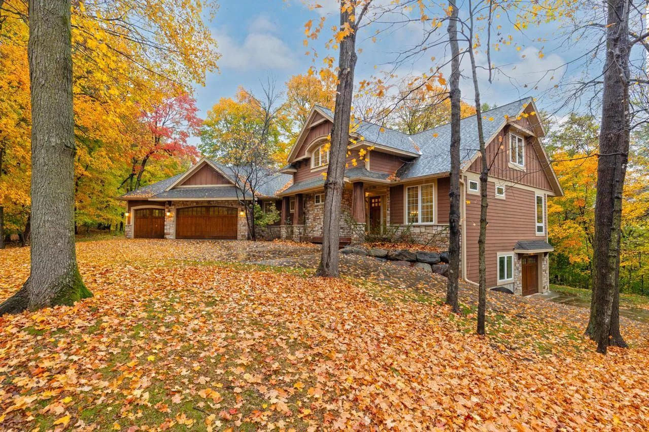 Photo 65 of 18600 Ridgewood Road