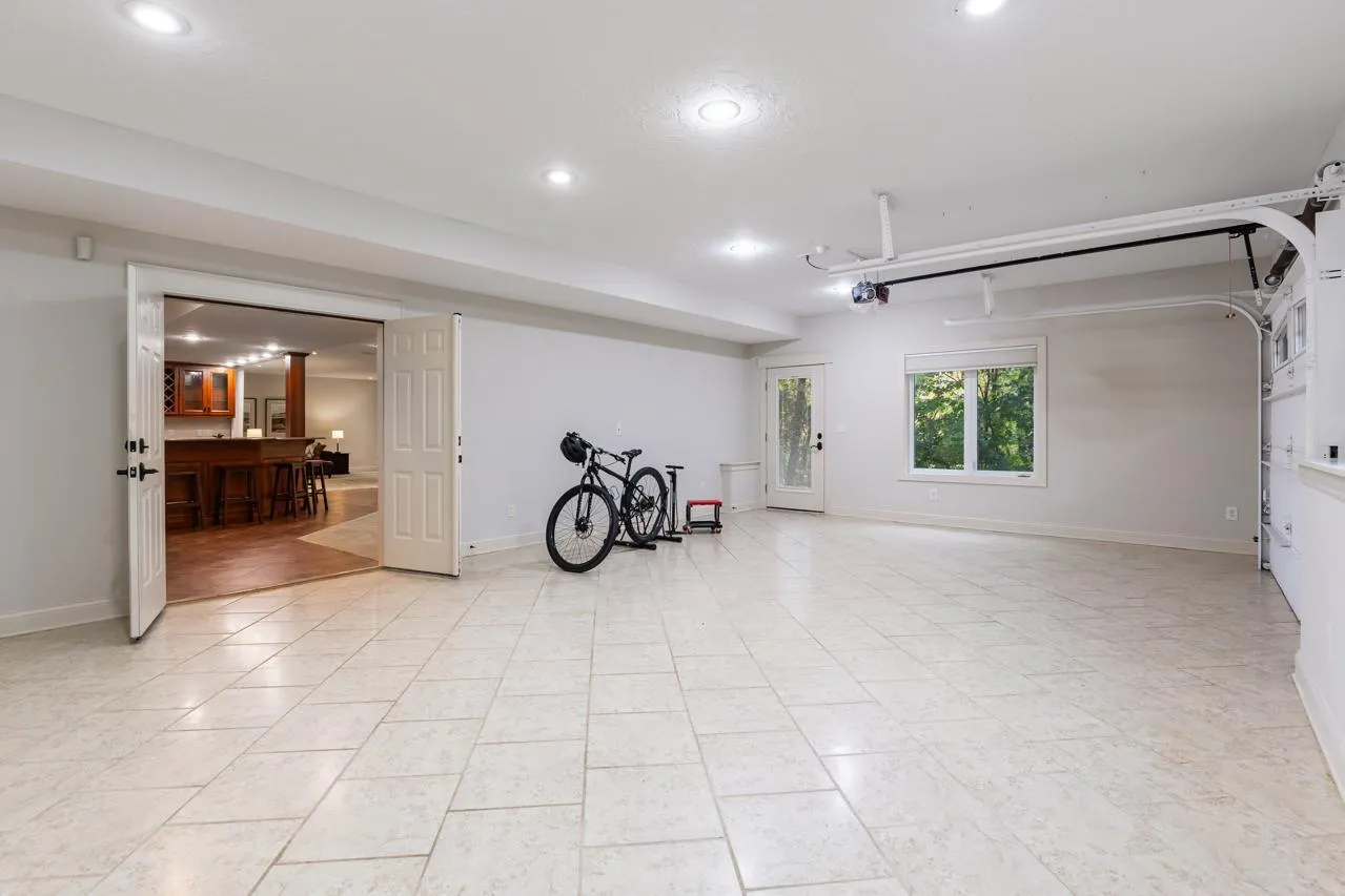 Photo 57 of 18600 Ridgewood Road