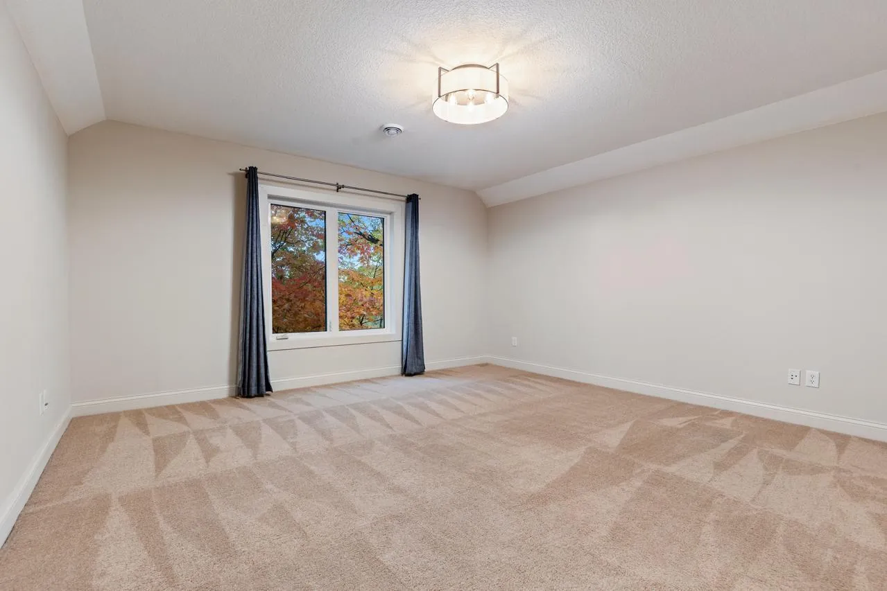 Photo 47 of 18600 Ridgewood Road