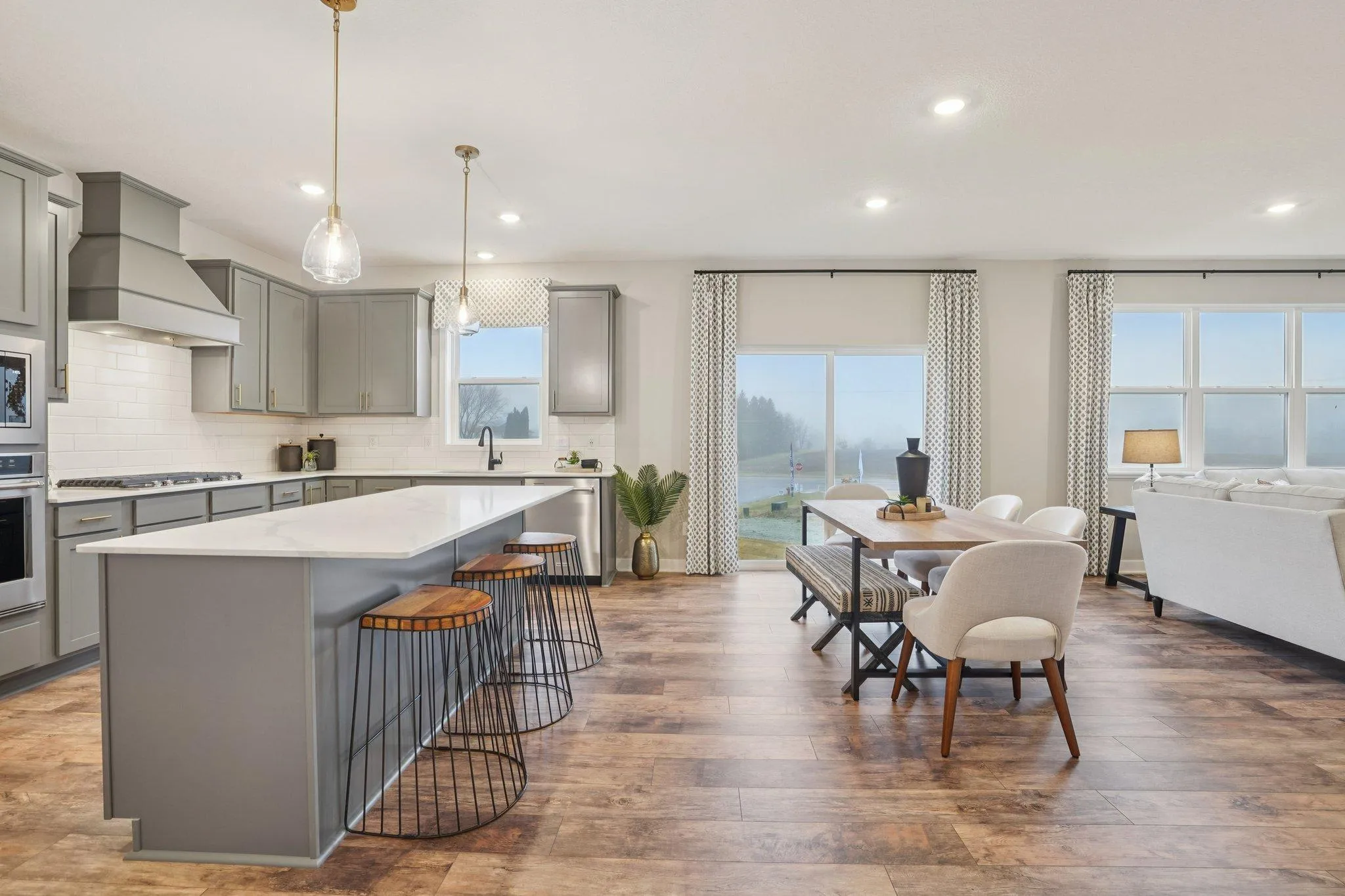 Photo 8 of 2095 Kestrel Drive