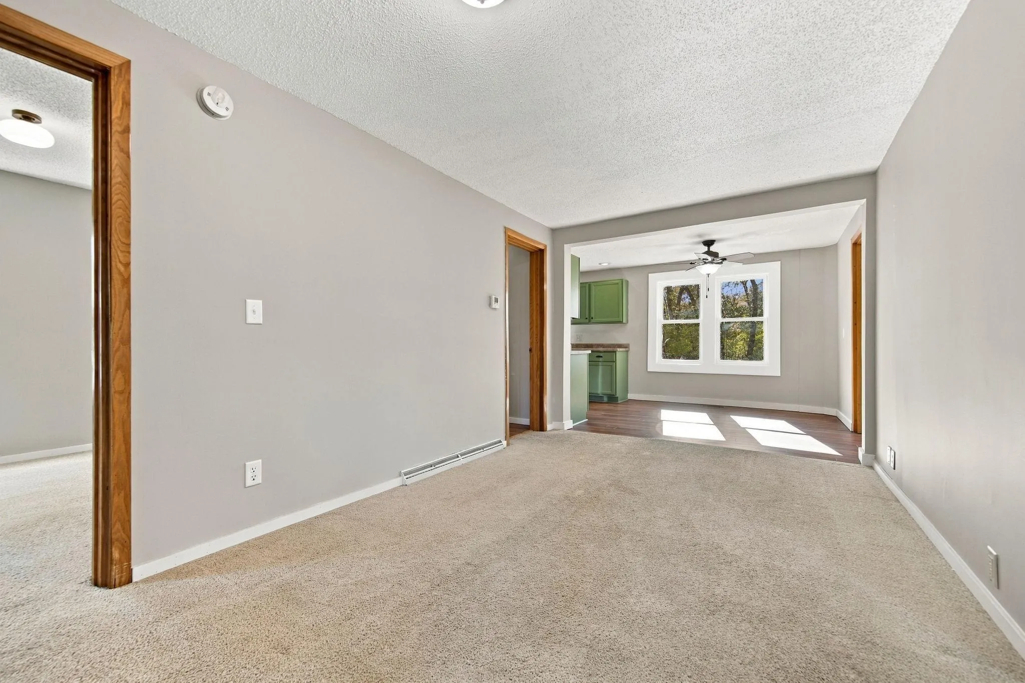 Photo 9 of 5340 Eagle Street