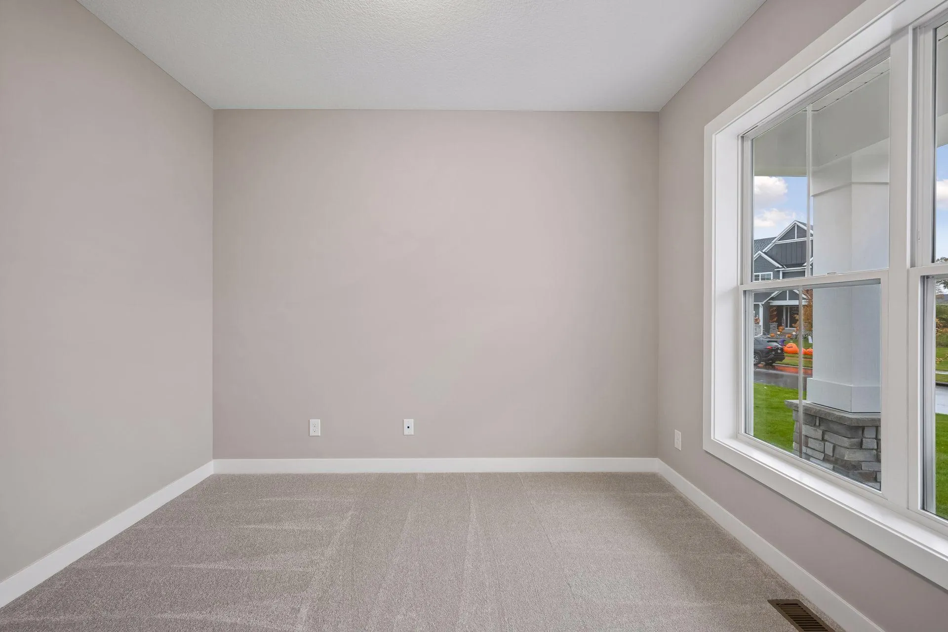 Photo 8 of 4769 131st Ne Court