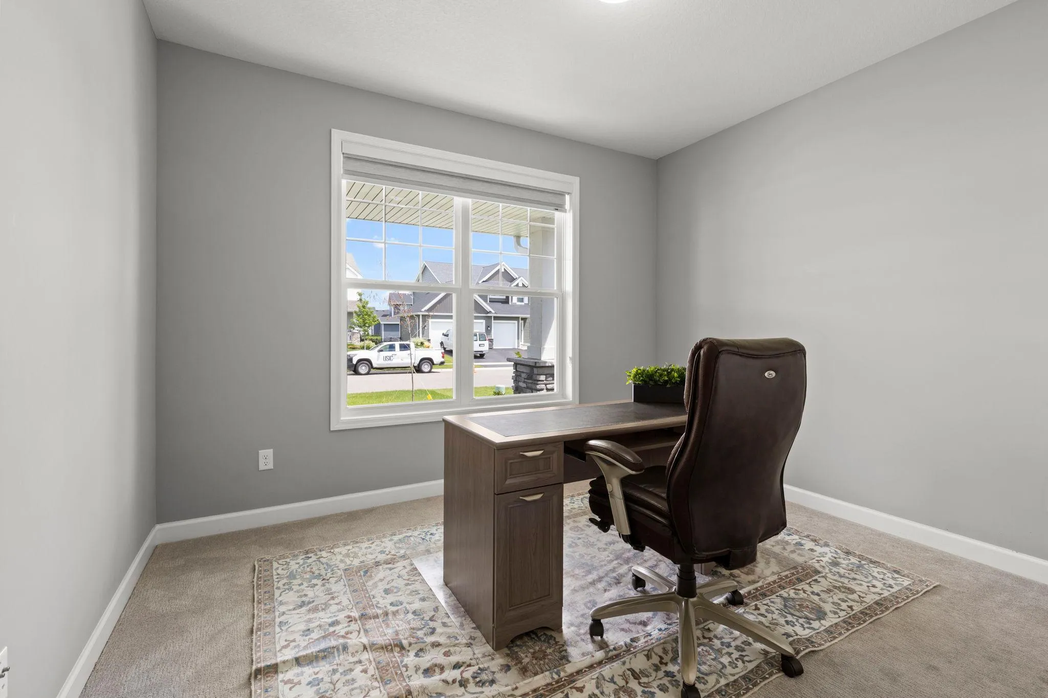 Photo 11 of 12677 Ardmore Avenue