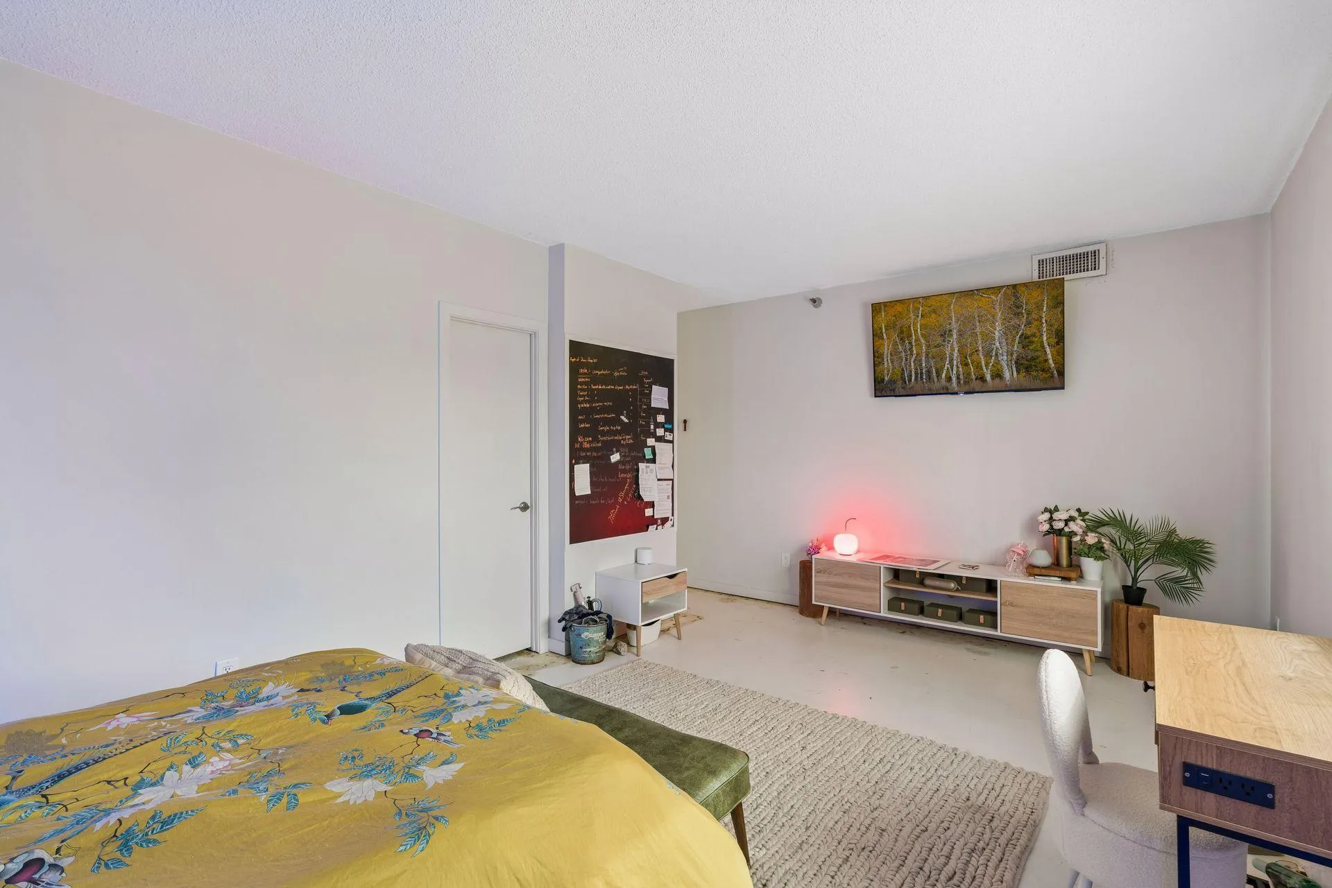Photo 12 of 1225 Lasalle Avenue Unit 2307